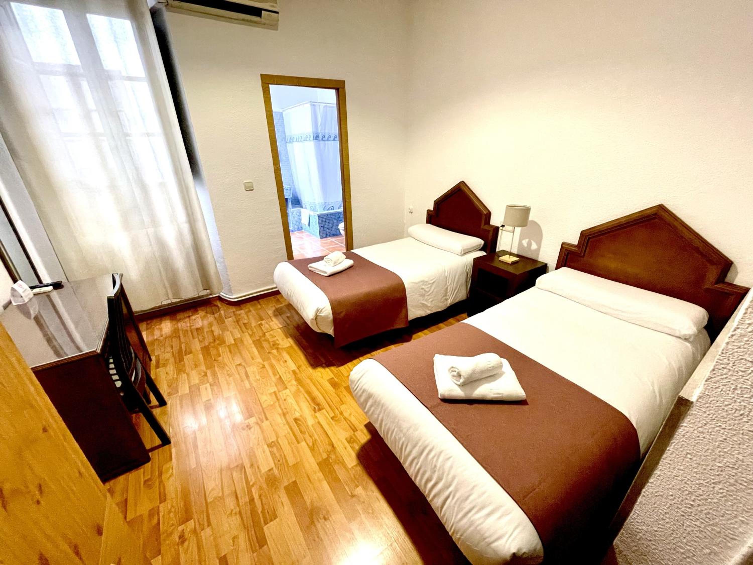 Arteaga Hostal & Baños Arabes Elvira