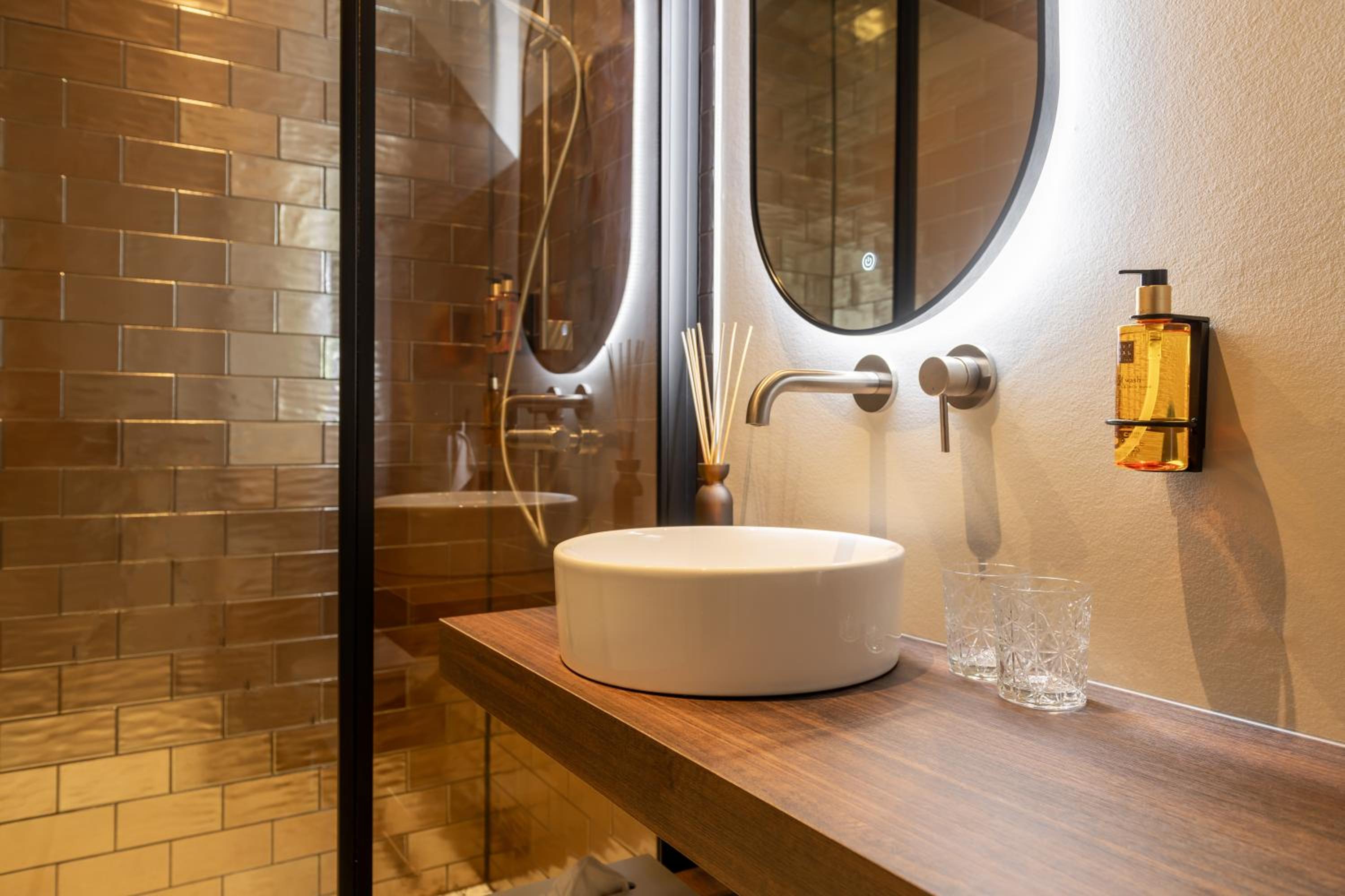 Tumuli Twente B&B Boutique Hotel