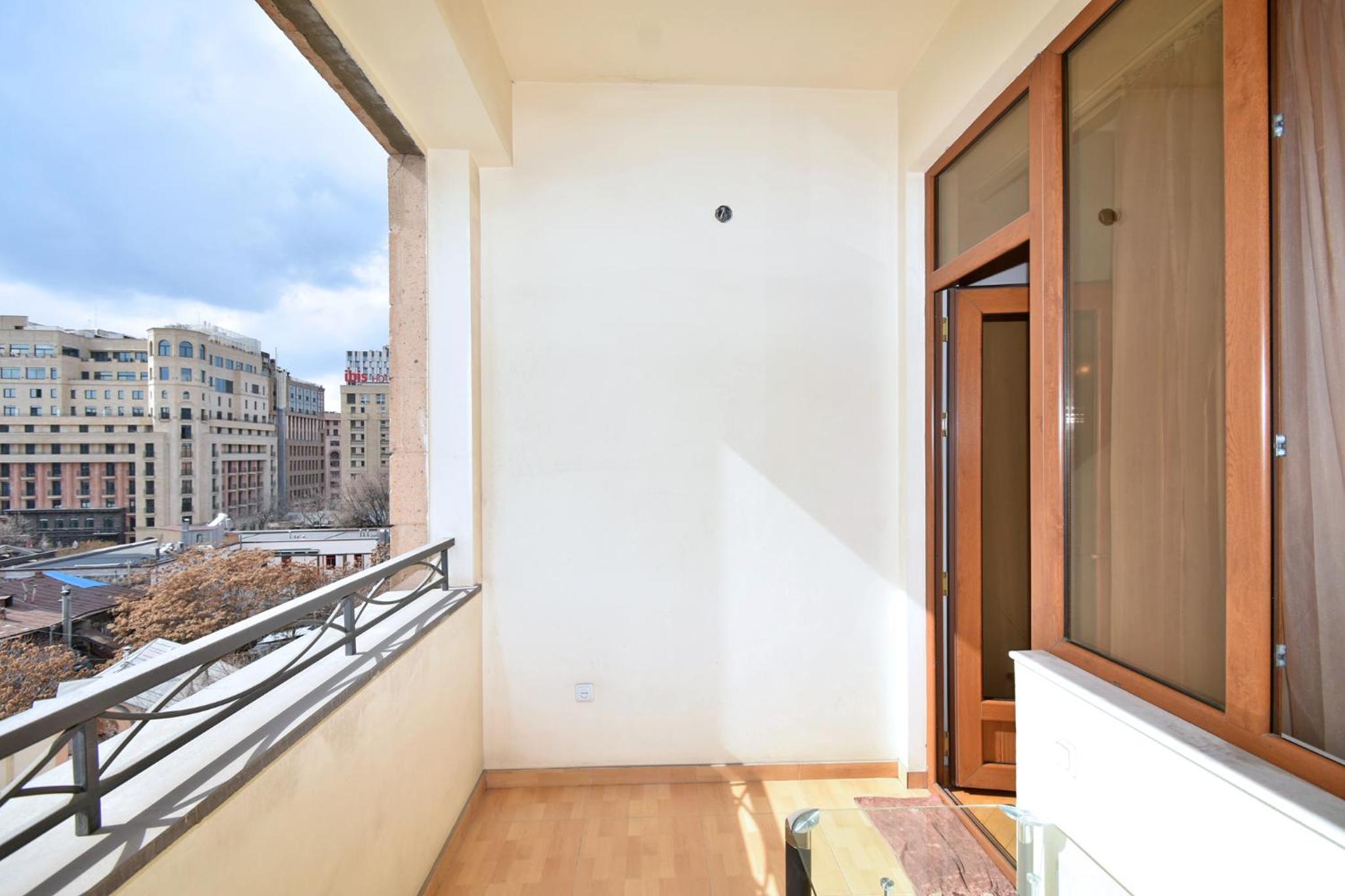 Apartment Belyakov 5