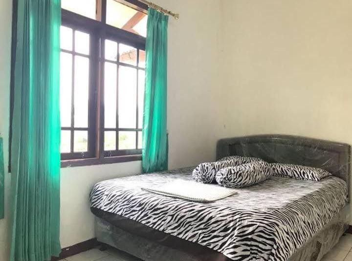 VILLA FIRDAUS