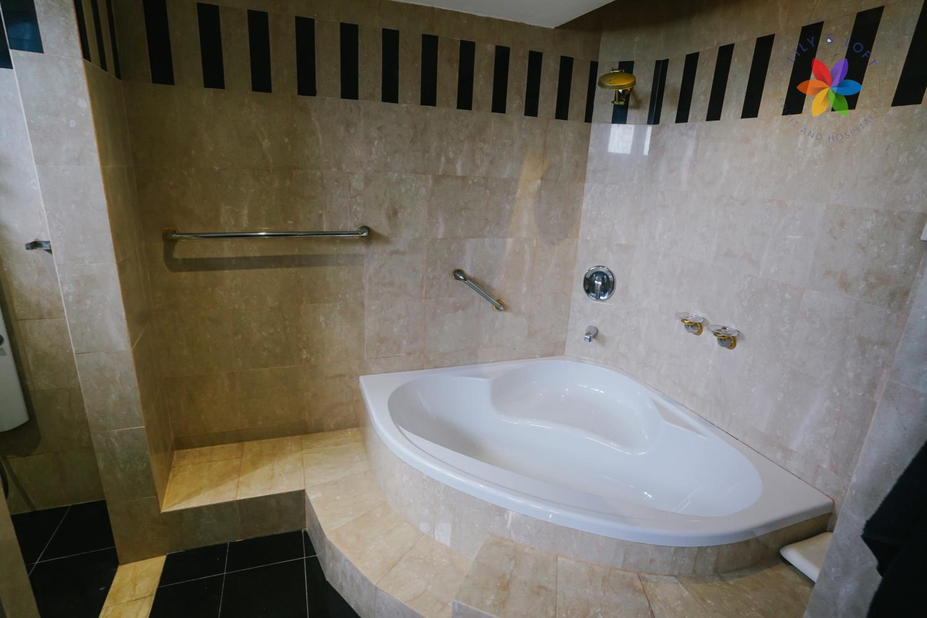 40P, Bangsar Villa with Pool/Karaoke/Gathering/BBQ