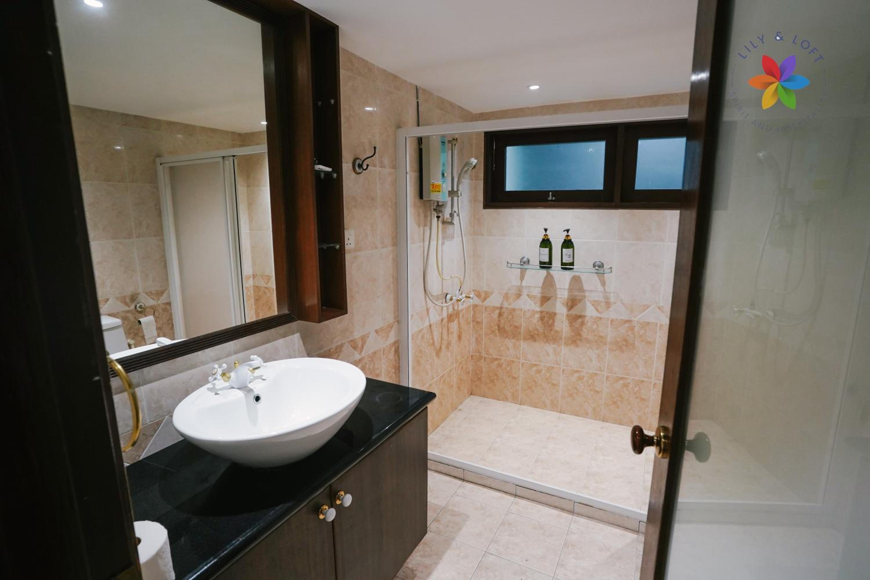 40P, Bangsar Villa with Pool/Karaoke/Gathering/BBQ