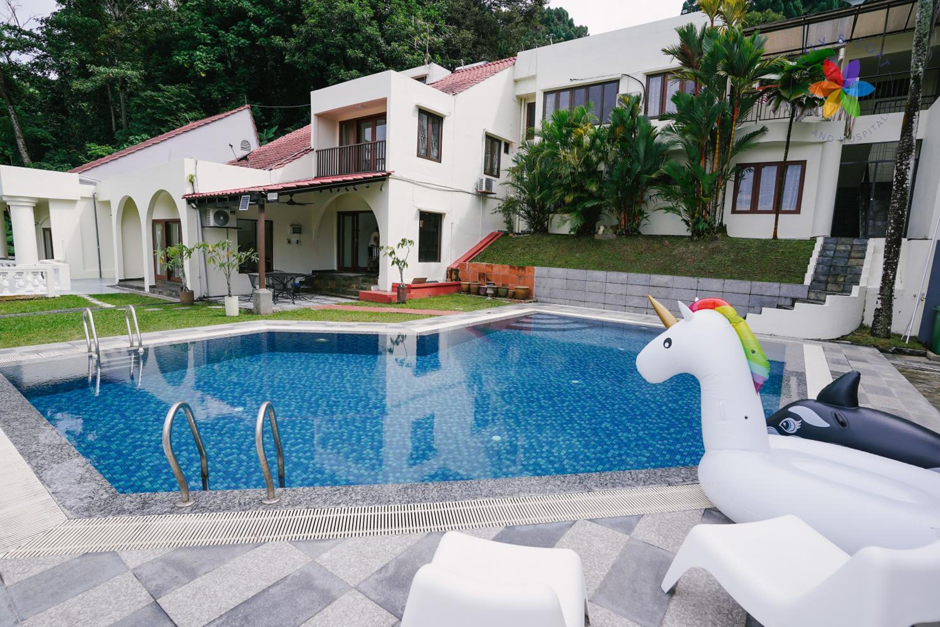 40P, Bangsar Villa with Pool/Karaoke/Gathering/BBQ