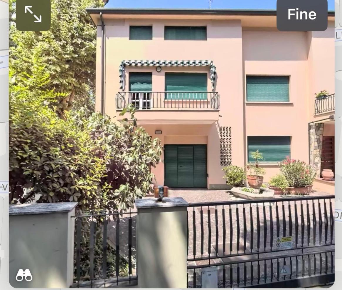Villetta centro Imola 4 persone in matrimoniale, una piazza e mezzo e un singolo con parcheggio privato gratuito view 2