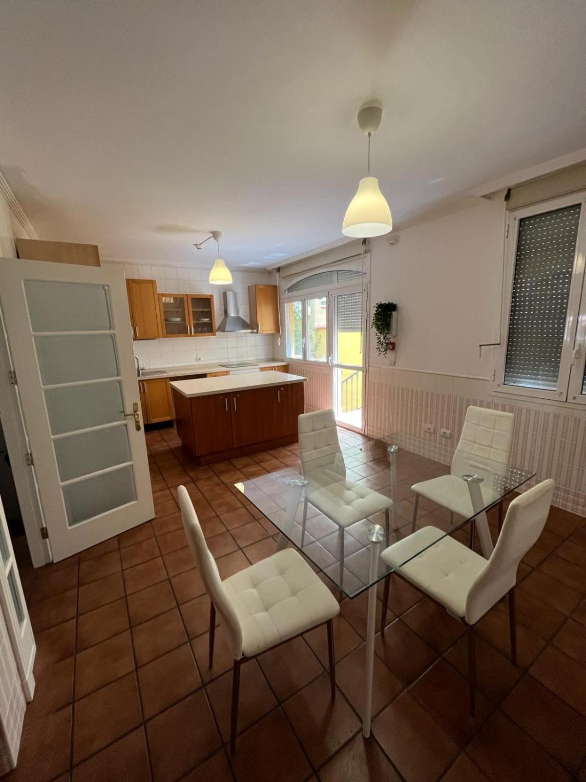 Vencejo & Citrina Houses - Peaceful Nature Stays Just Minutes from the City