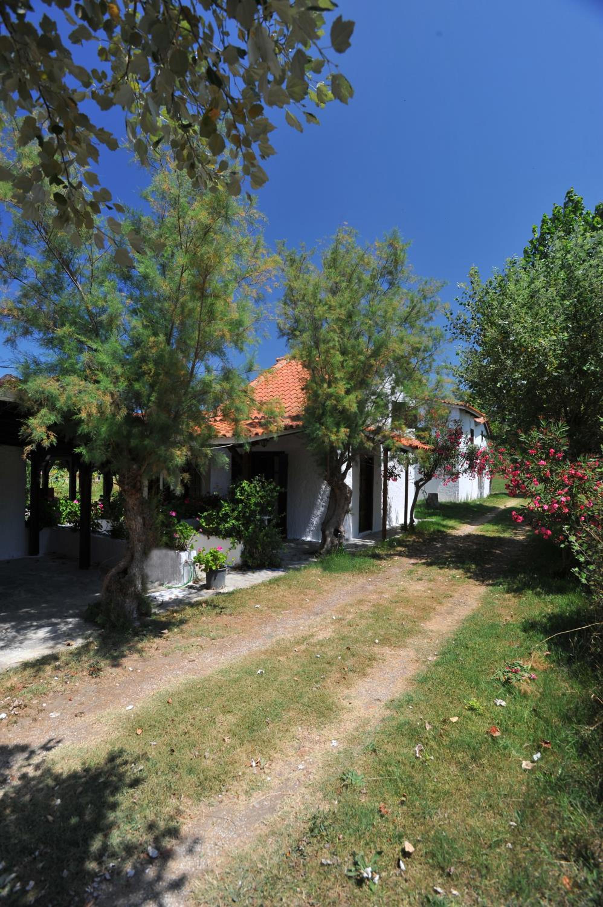Apartments Korakakis Beach