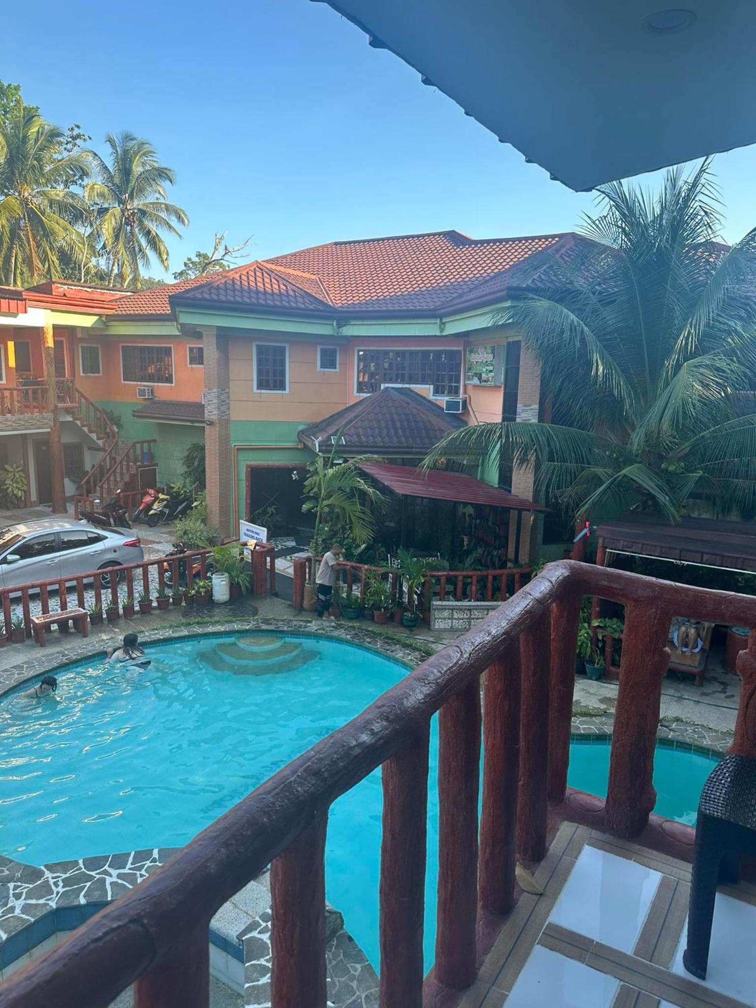 Stefanie Grace Inn