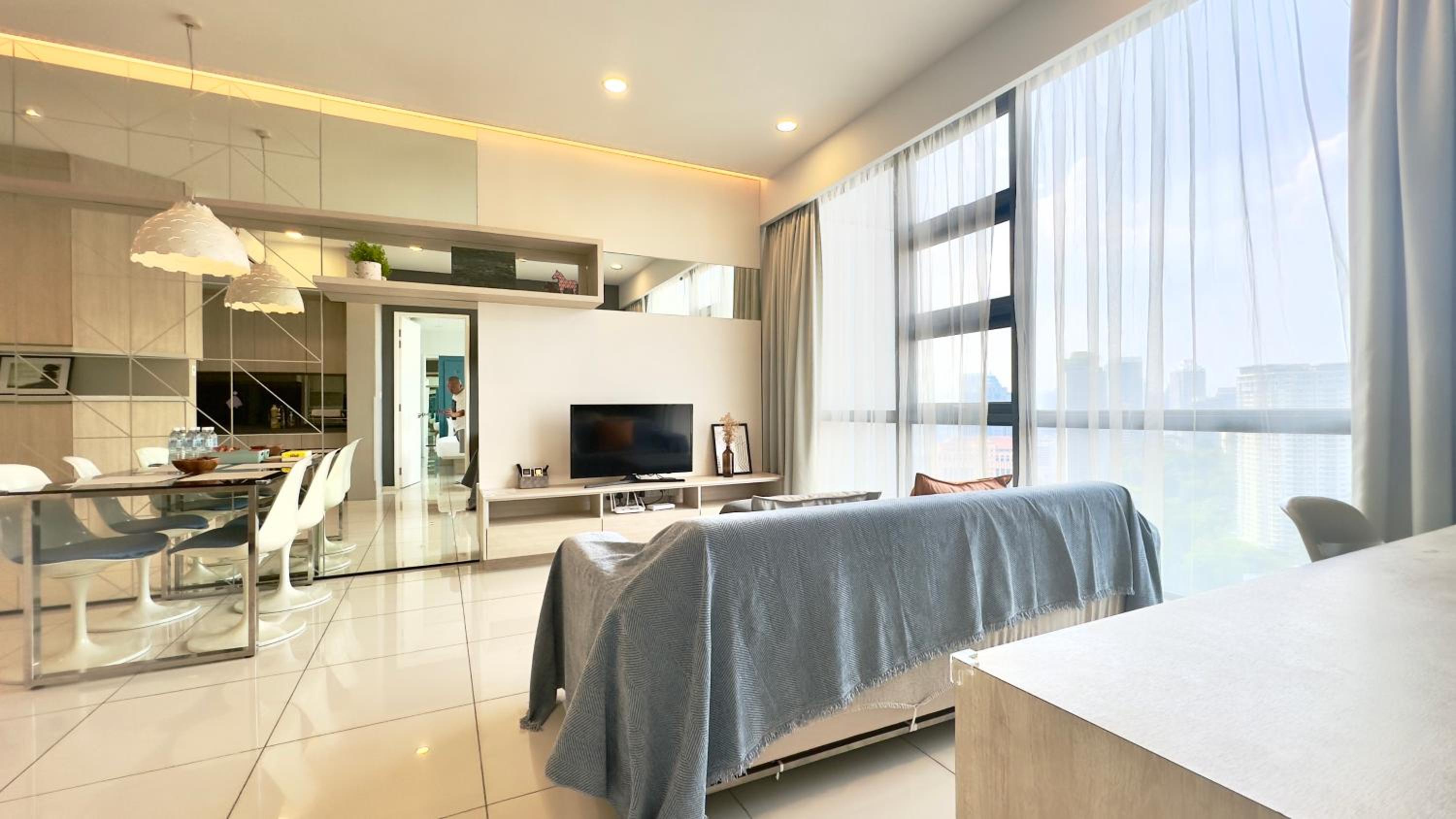 Extravagant Family-Biz Nest @ Robertson 30F