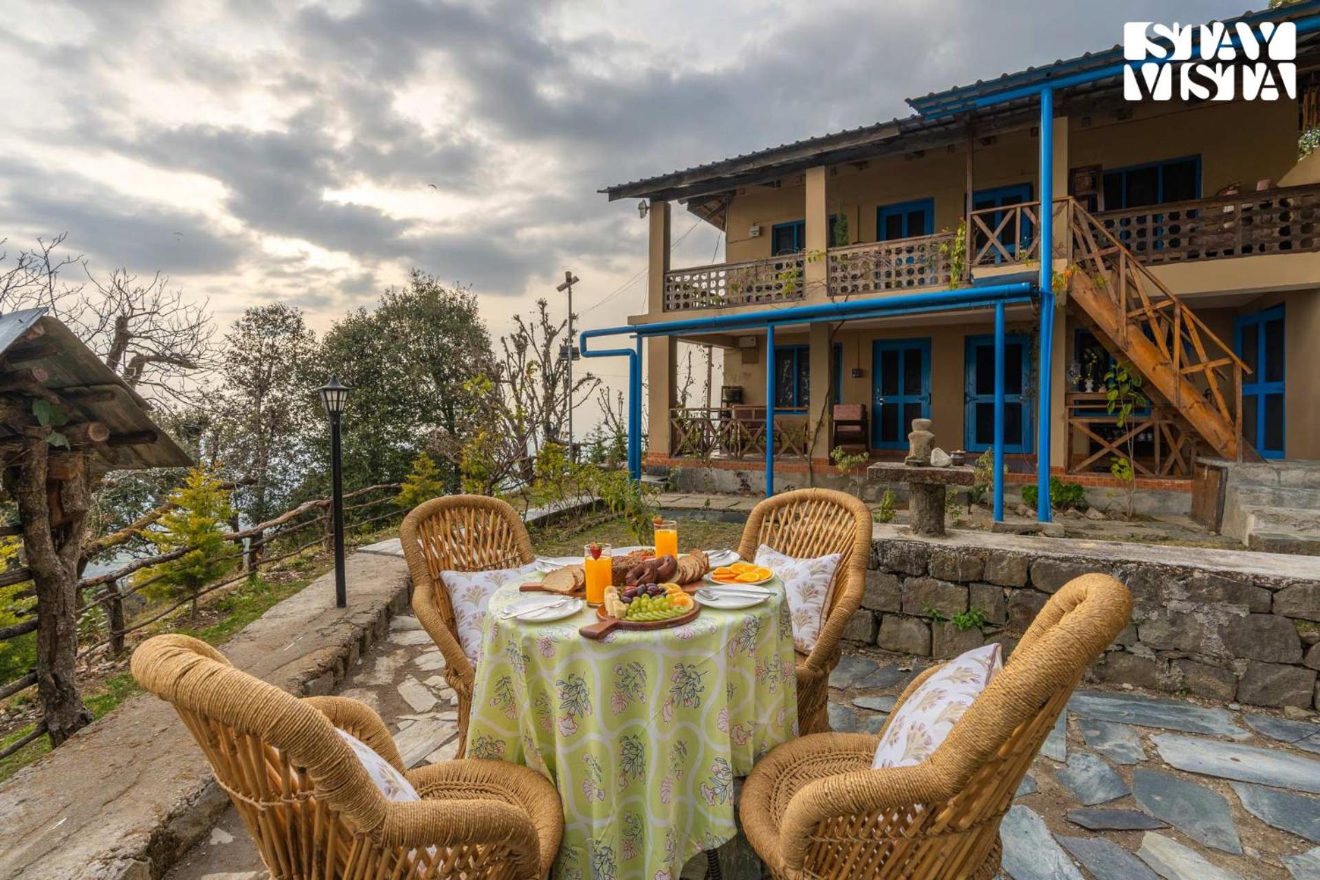 StayVista at Rooh- Paragliding Getaway, Bir - Palampur