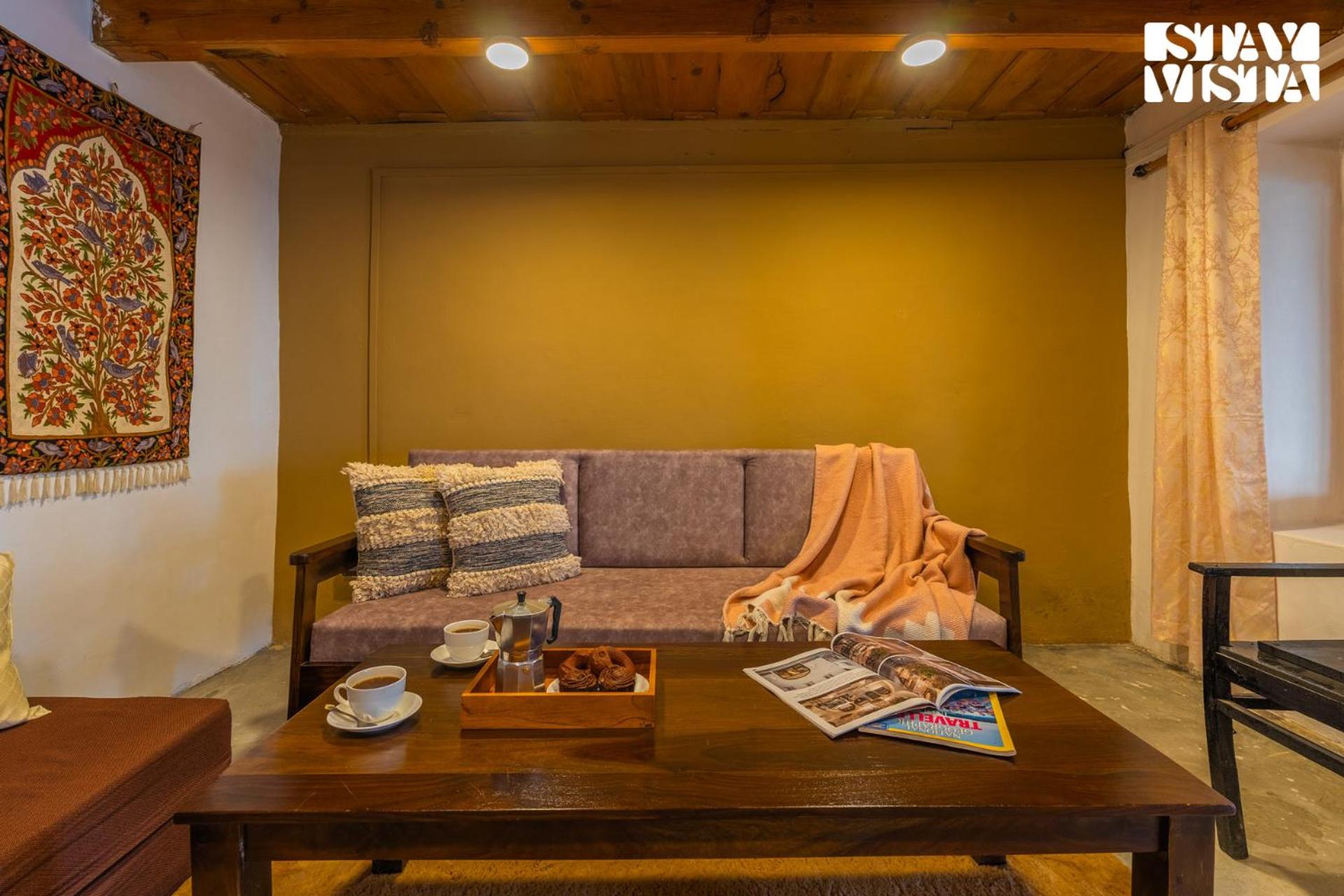StayVista at Rooh- Paragliding Getaway, Bir - Palampur