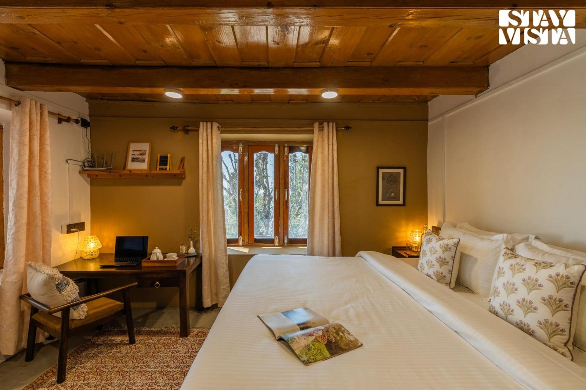 StayVista at Rooh- Paragliding Getaway, Bir - Palampur