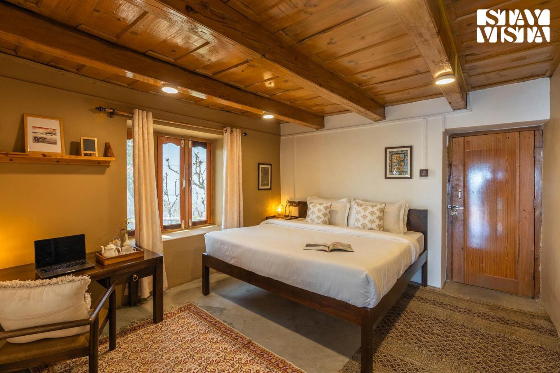StayVista at Rooh- Paragliding Getaway, Bir - Palampur