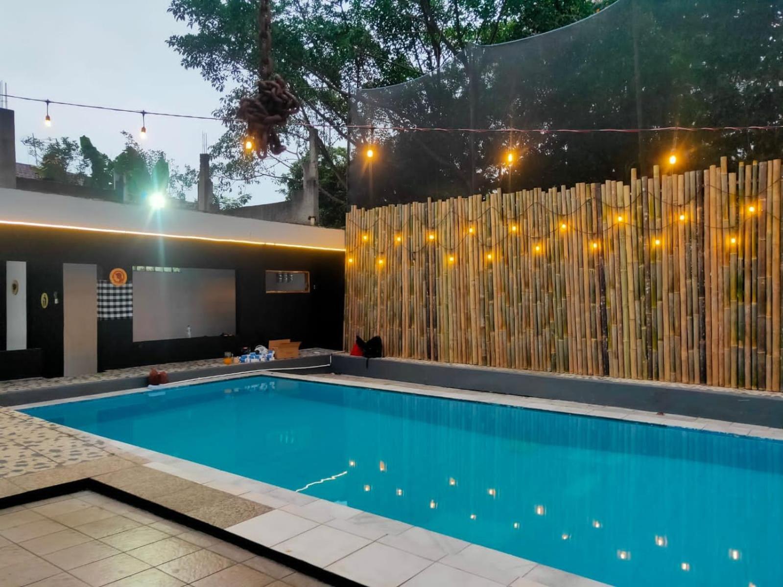 Villa Nesya / Dinesky view 4