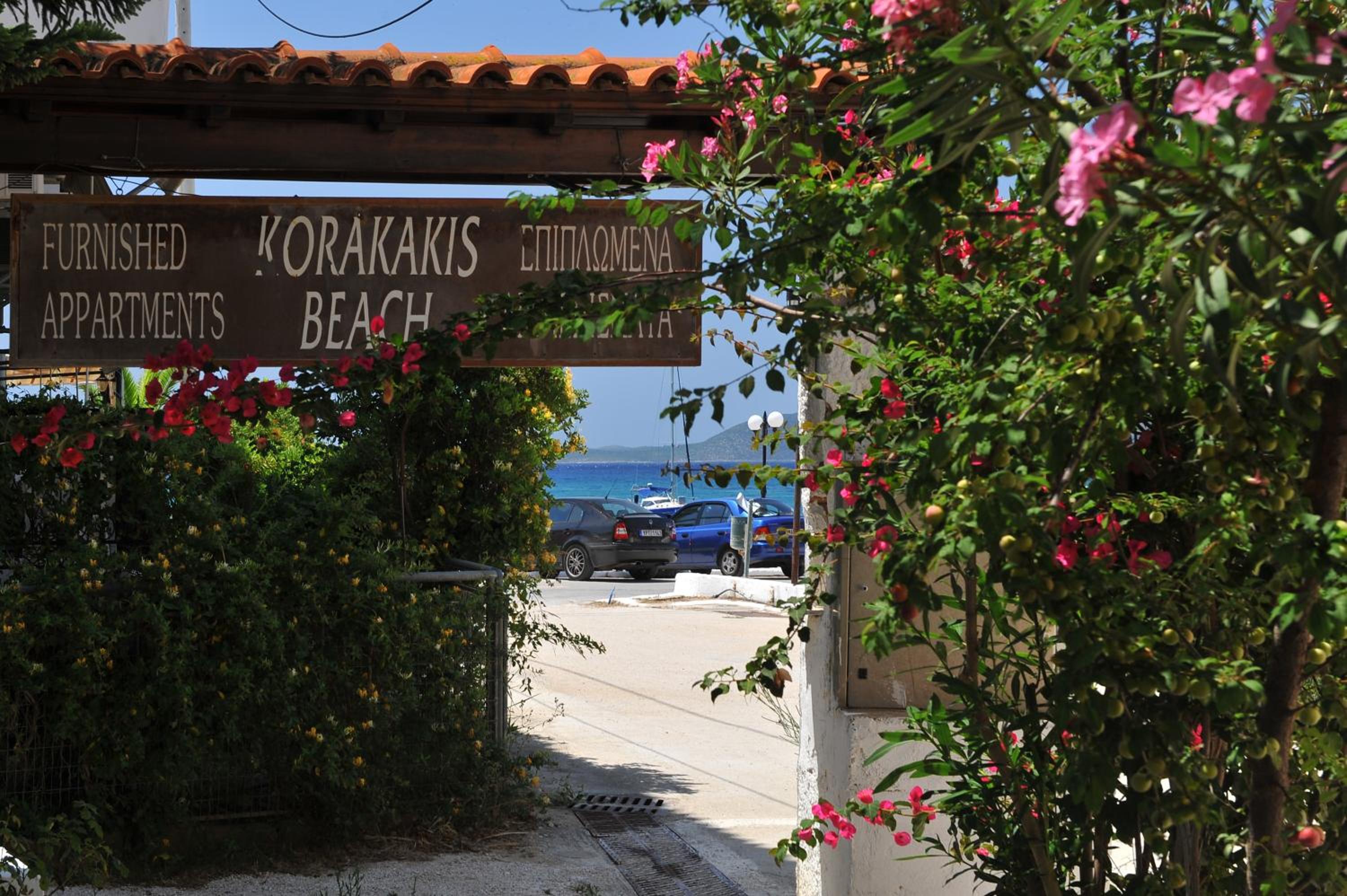 Apartments Korakakis Beach
