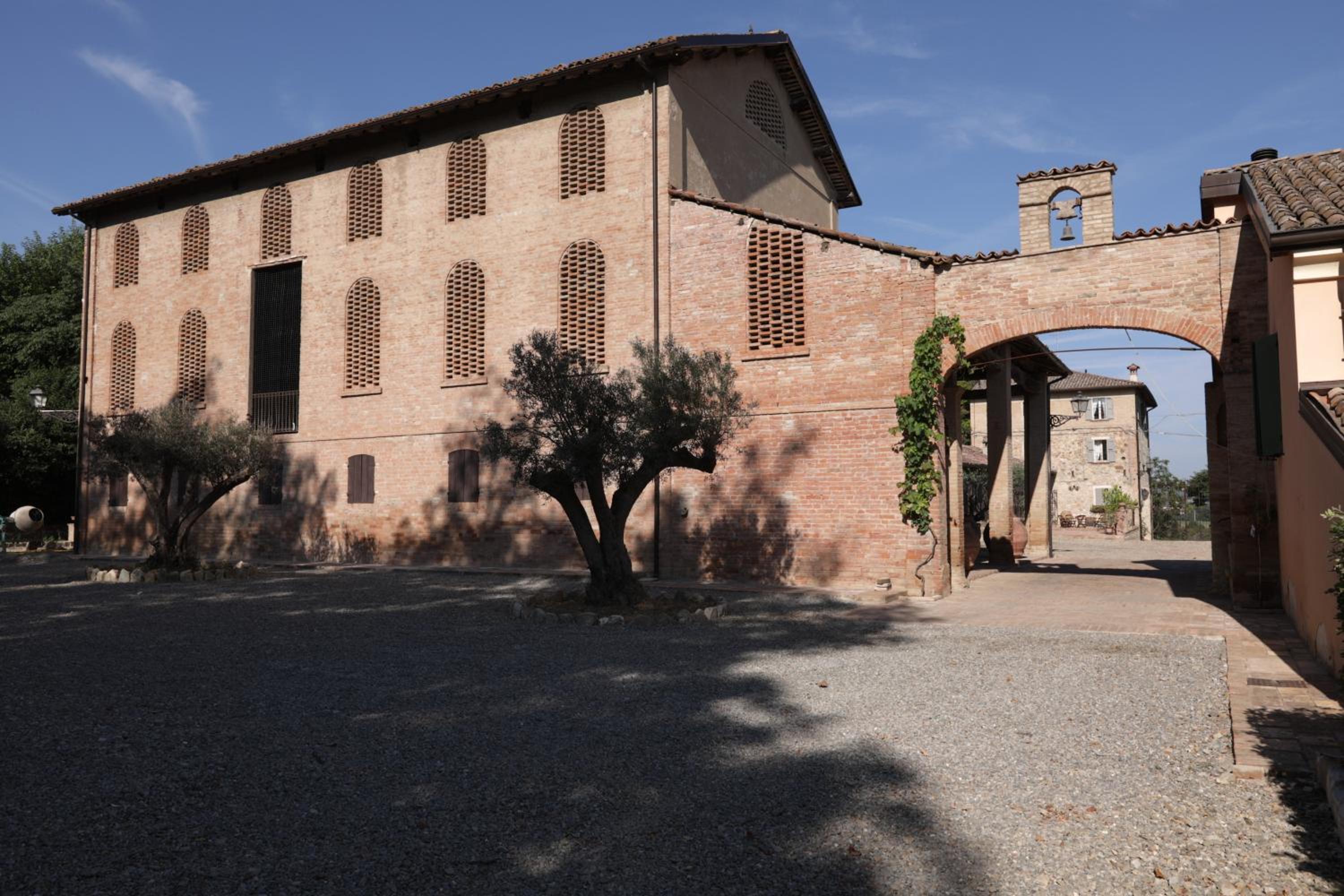 BORGO VILLA VALENTINI