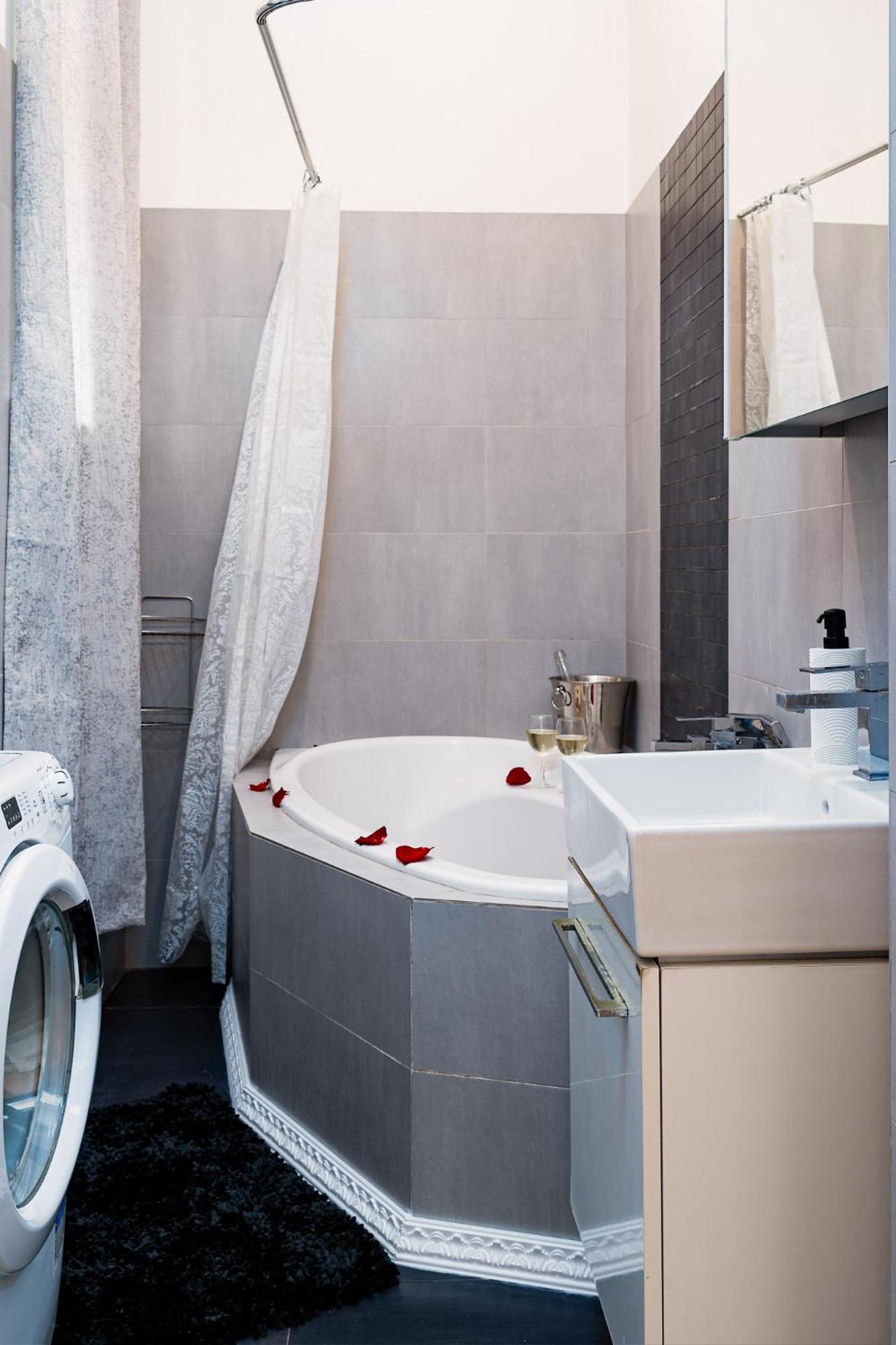 Grand Deluxe Suite