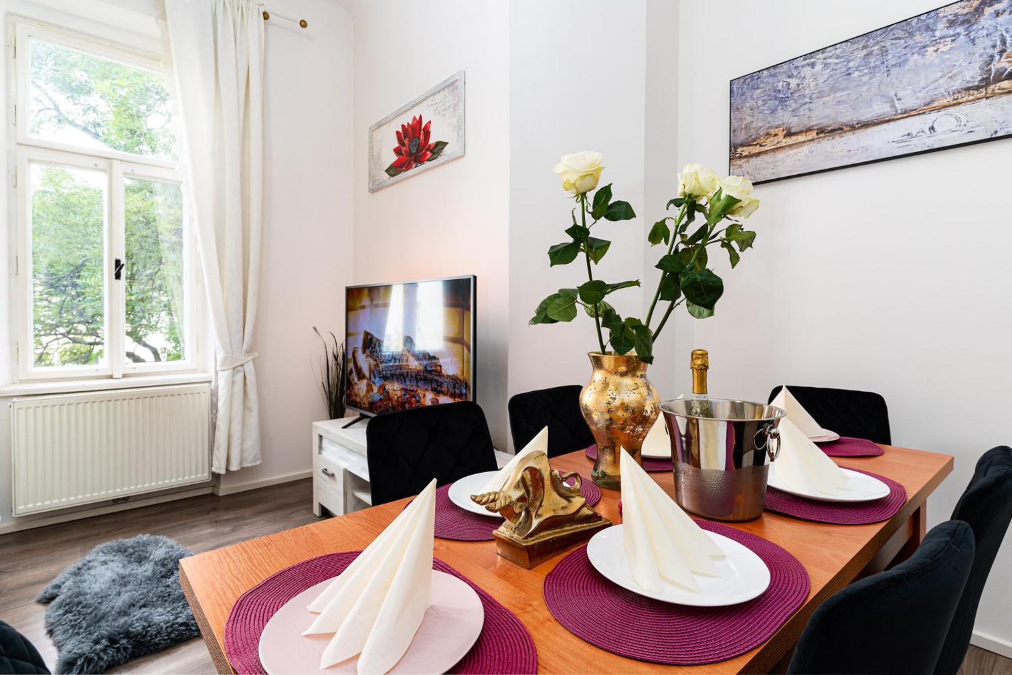 Grand Deluxe Suite