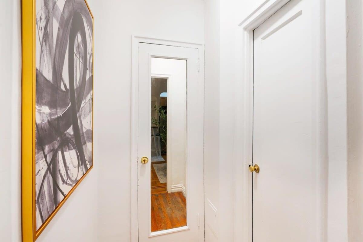 105-1G Park Ave Location studio best value Sleeps3
