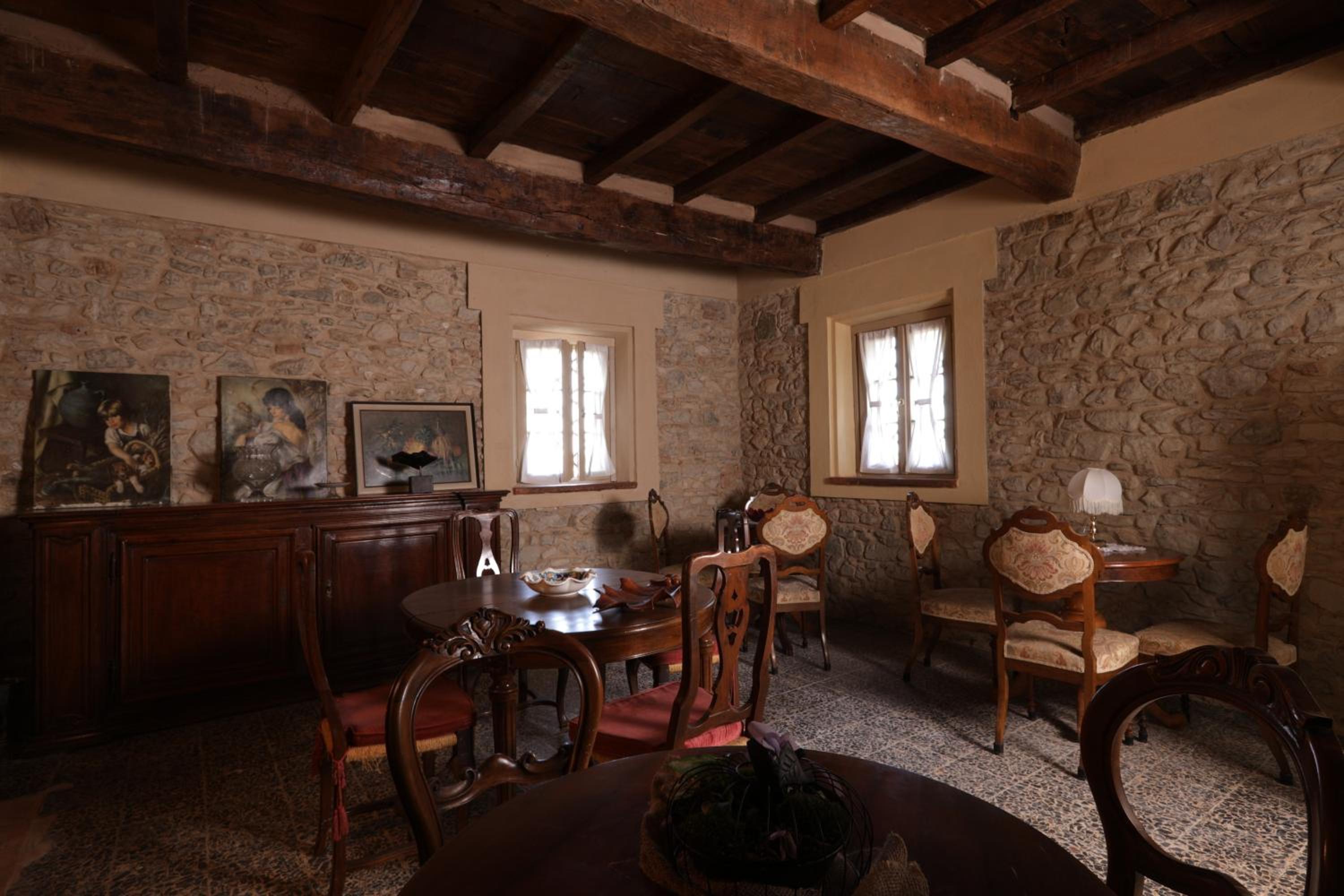 BORGO VILLA VALENTINI