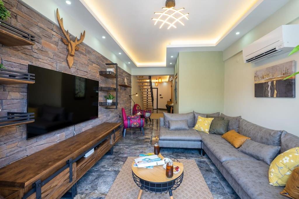 Fethiye Şehir Merkezinde Lüks Daire - OcekHomes Adin