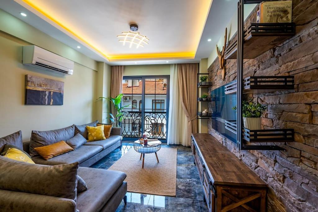 Fethiye Şehir Merkezinde Lüks Daire - OcekHomes Adin