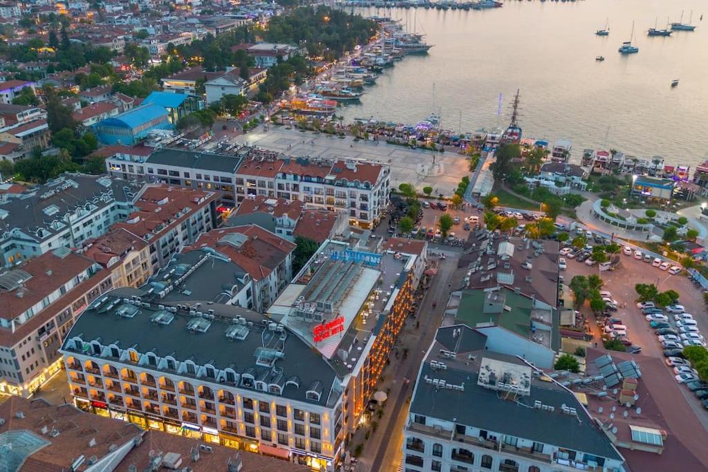 Fethiye Şehir Merkezinde Lüks Daire - OcekHomes Adin