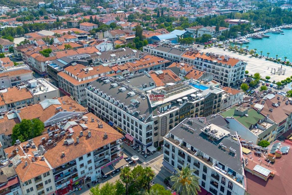 Fethiye Şehir Merkezinde Lüks Daire - OcekHomes Adin