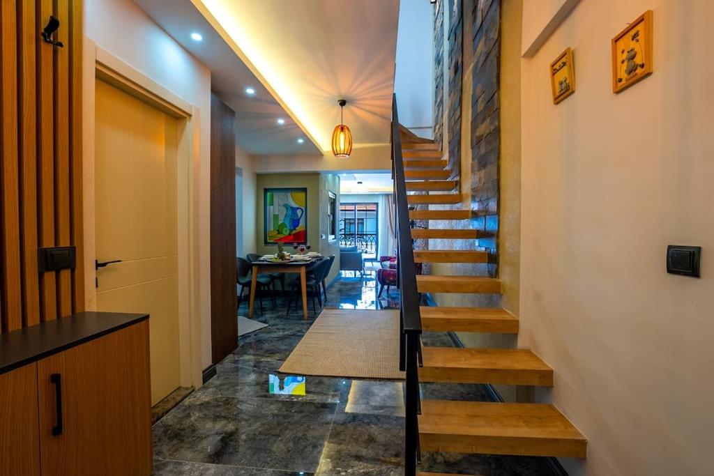 Fethiye Şehir Merkezinde Lüks Daire - OcekHomes Adin