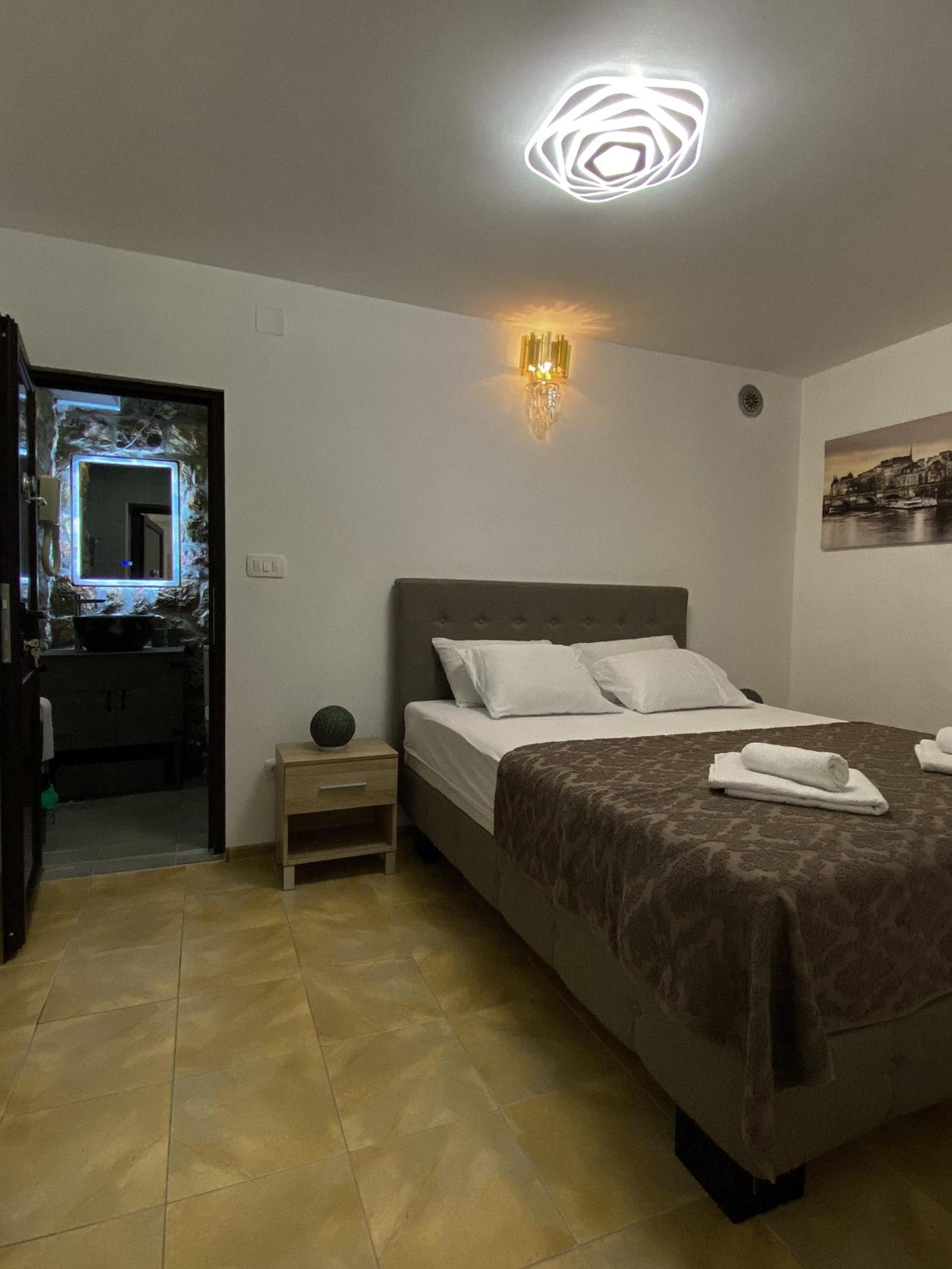Fimas Residence