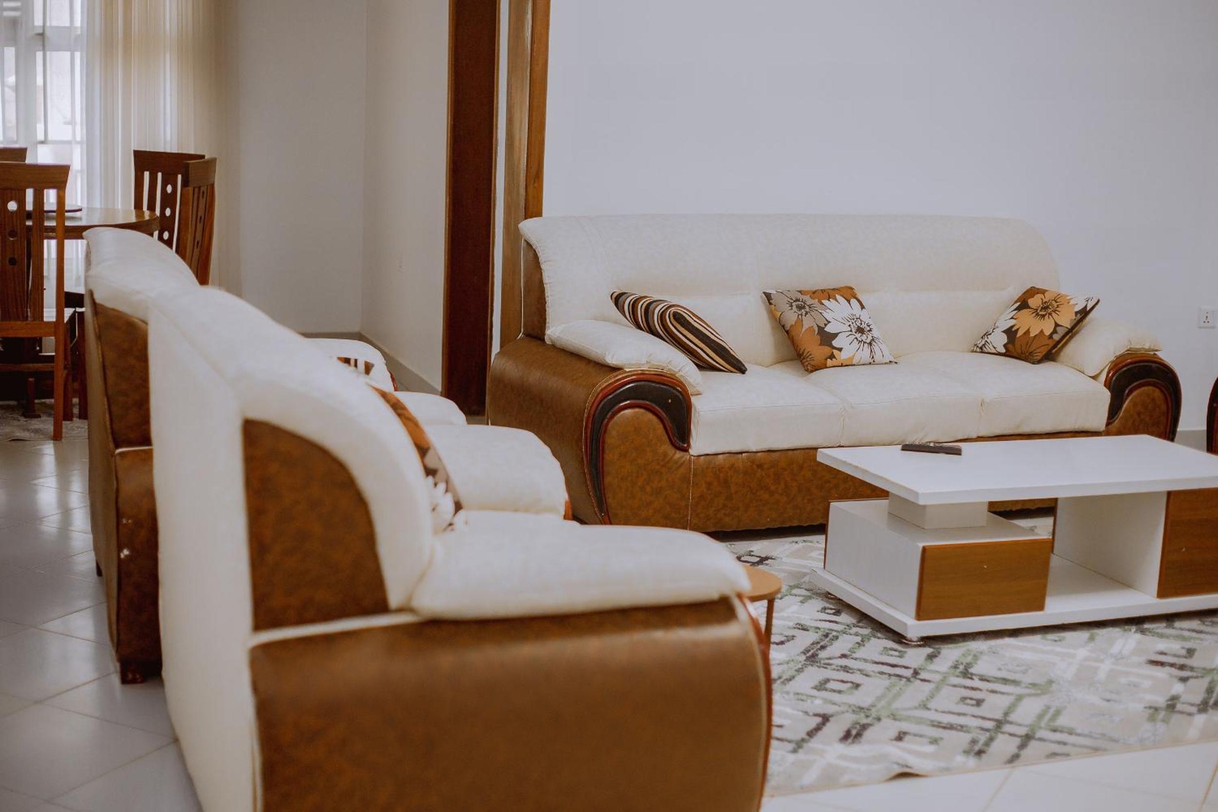 KIBAGABAGA 4 BEDROOMS VILLA view 2