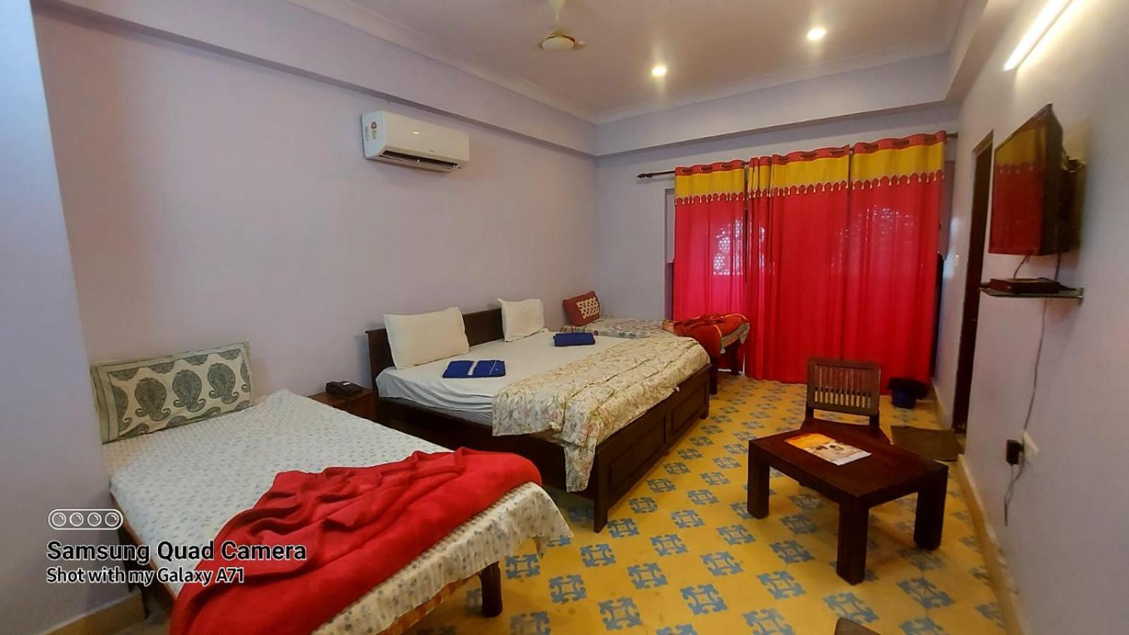 Rani Mahal Hotel