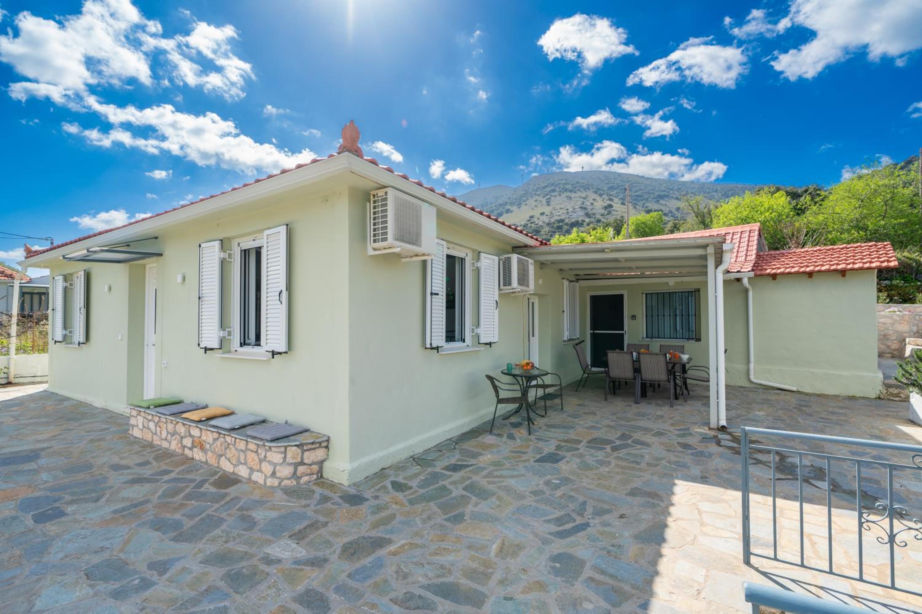 Dellaporta's Cottage