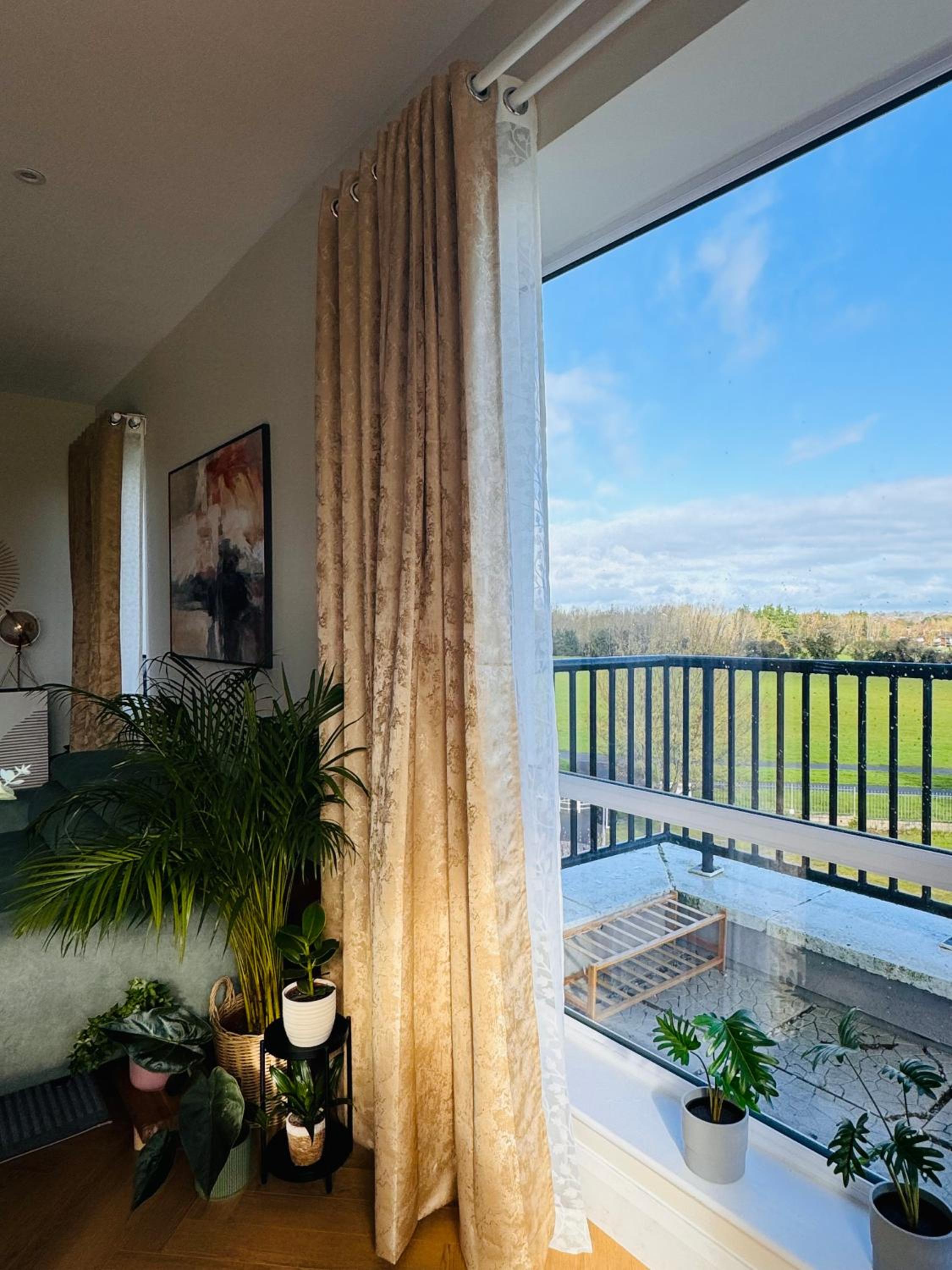 Finnstown Hall- private room in shared apartment with the Host