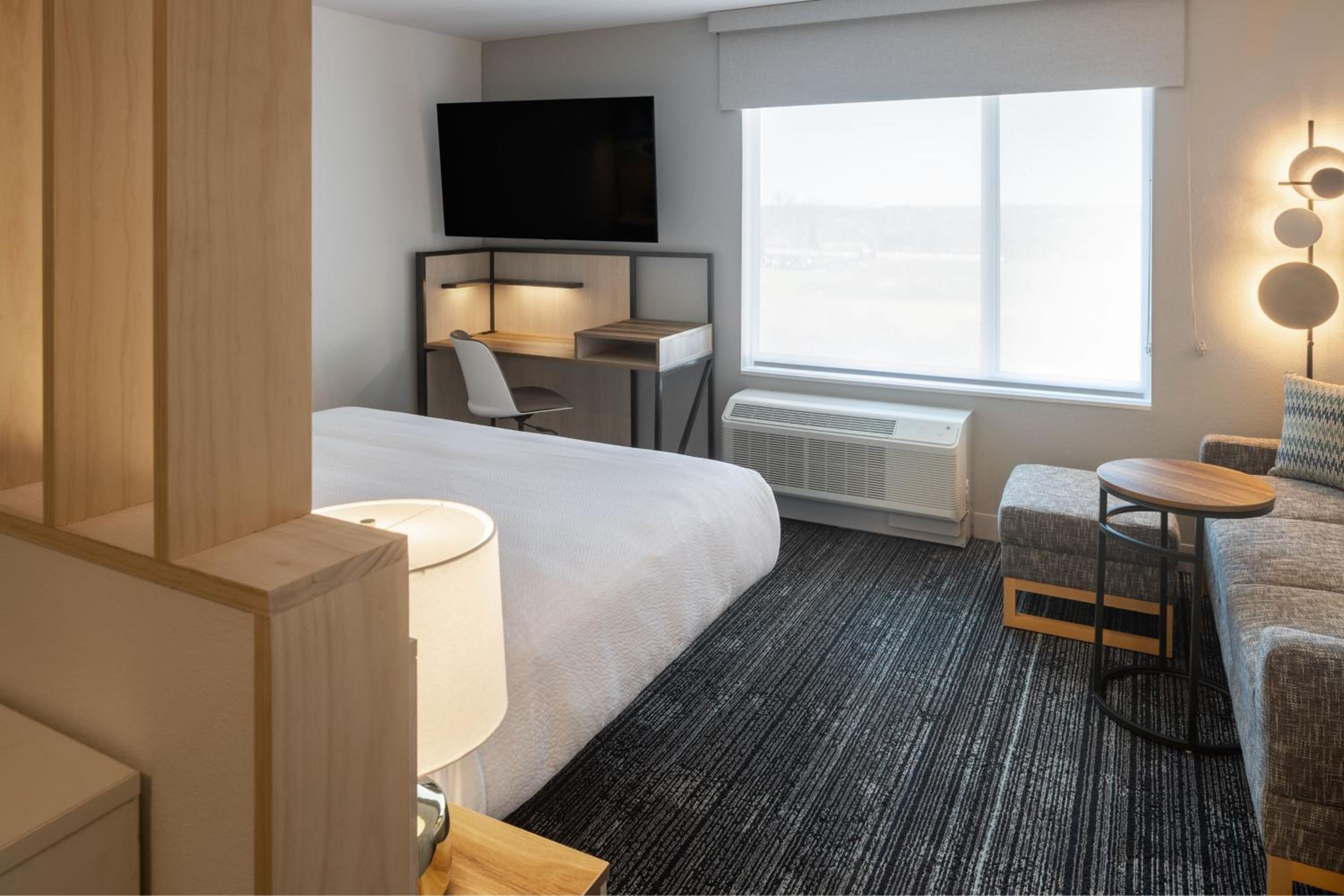 Georgetown Vacations - TownePlace Suites by Marriott Georgetown - Property Image 11