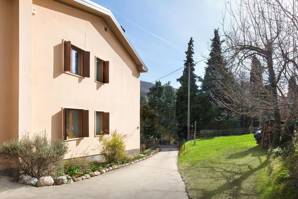 Casa La Palma-Comodo appartamento vicino al lago view 3