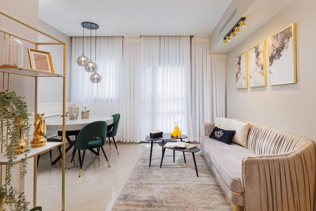 2 BR Apartment in Natan Strauss St Jerusalem Israel view 3