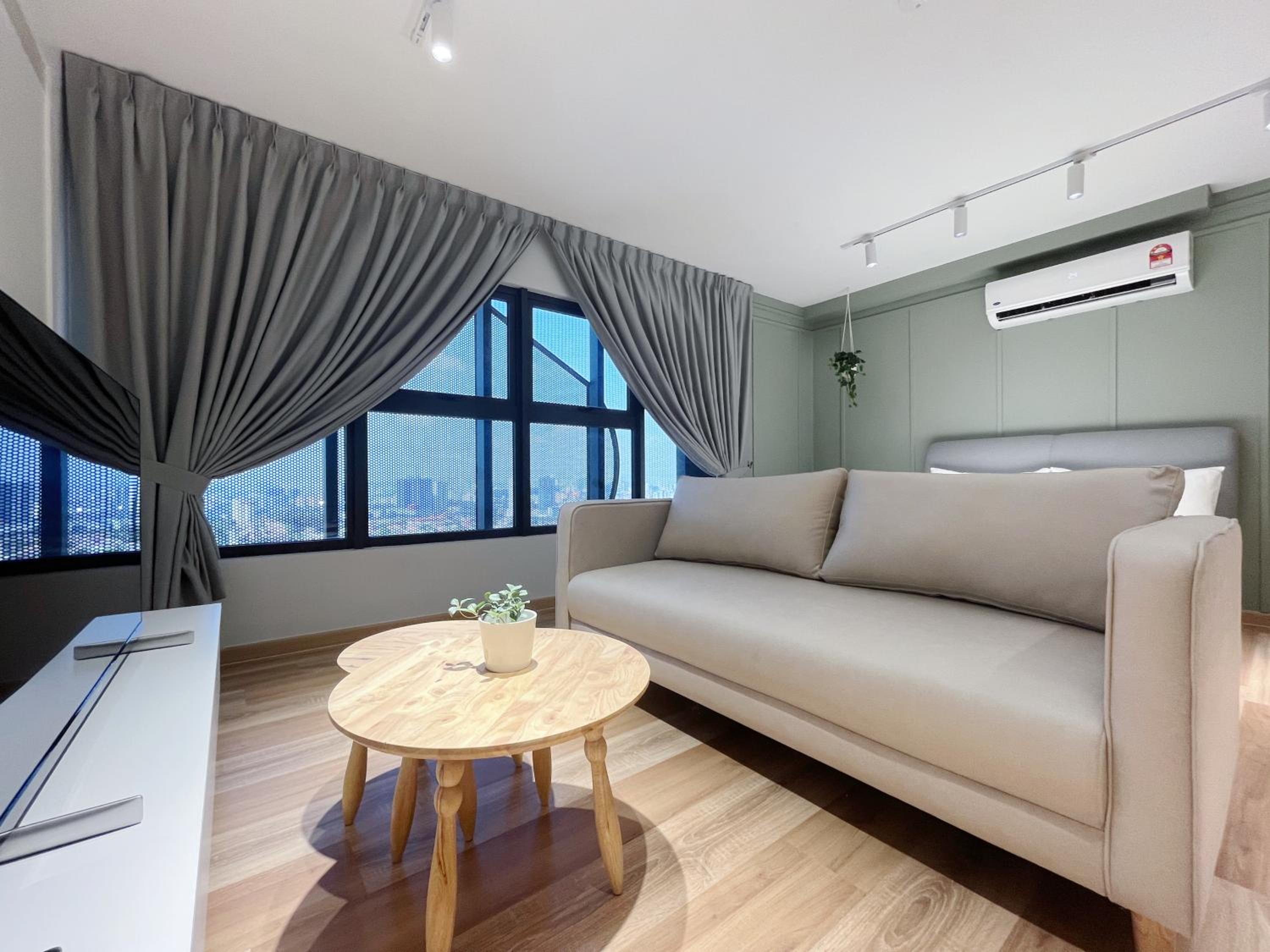 NJ Homestay@Arte Cheras