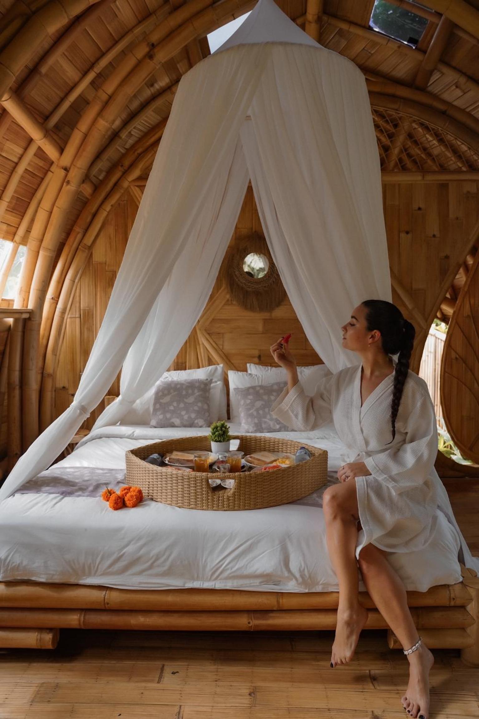 Bamboo House - Ecobreeze view 4