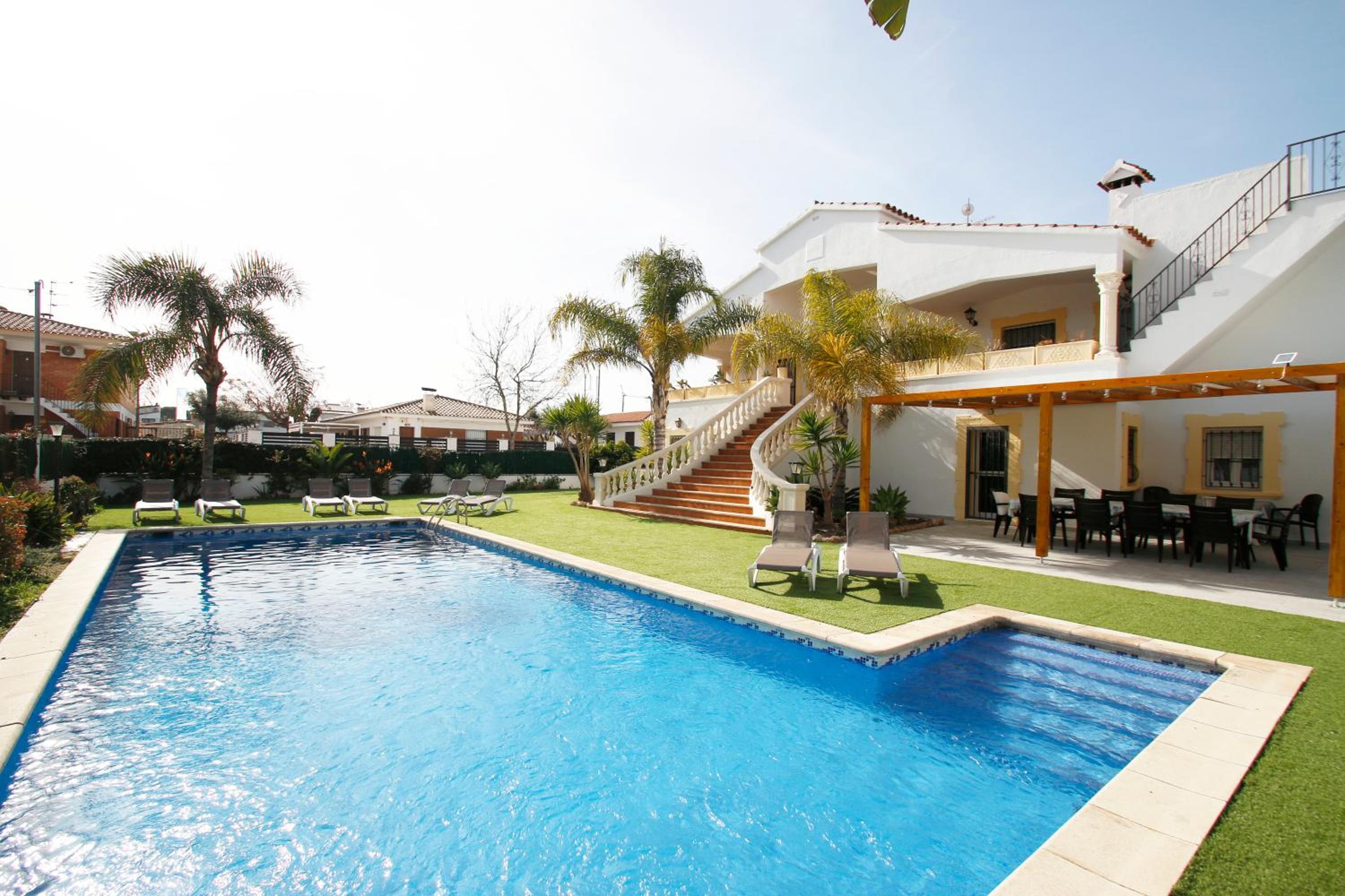 Villa Gladiols view 2
