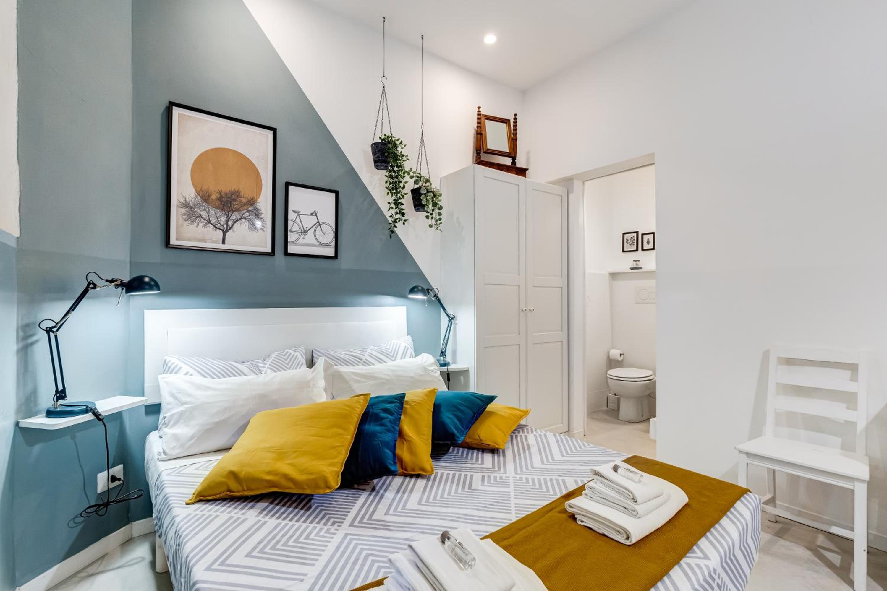 BDC Alpha & Omega in Monti district with 2bath