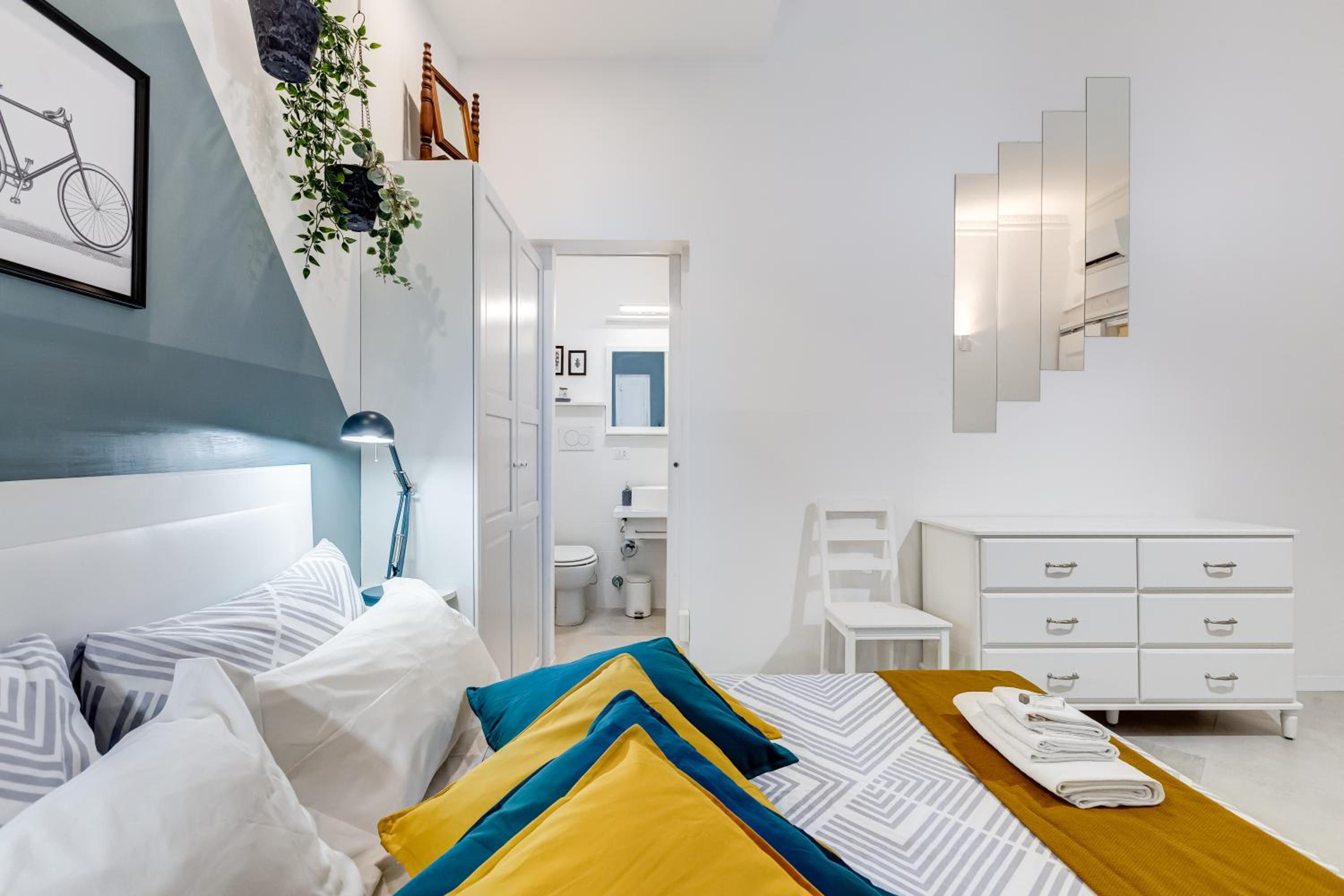 BDC Alpha & Omega in Monti district with 2bath