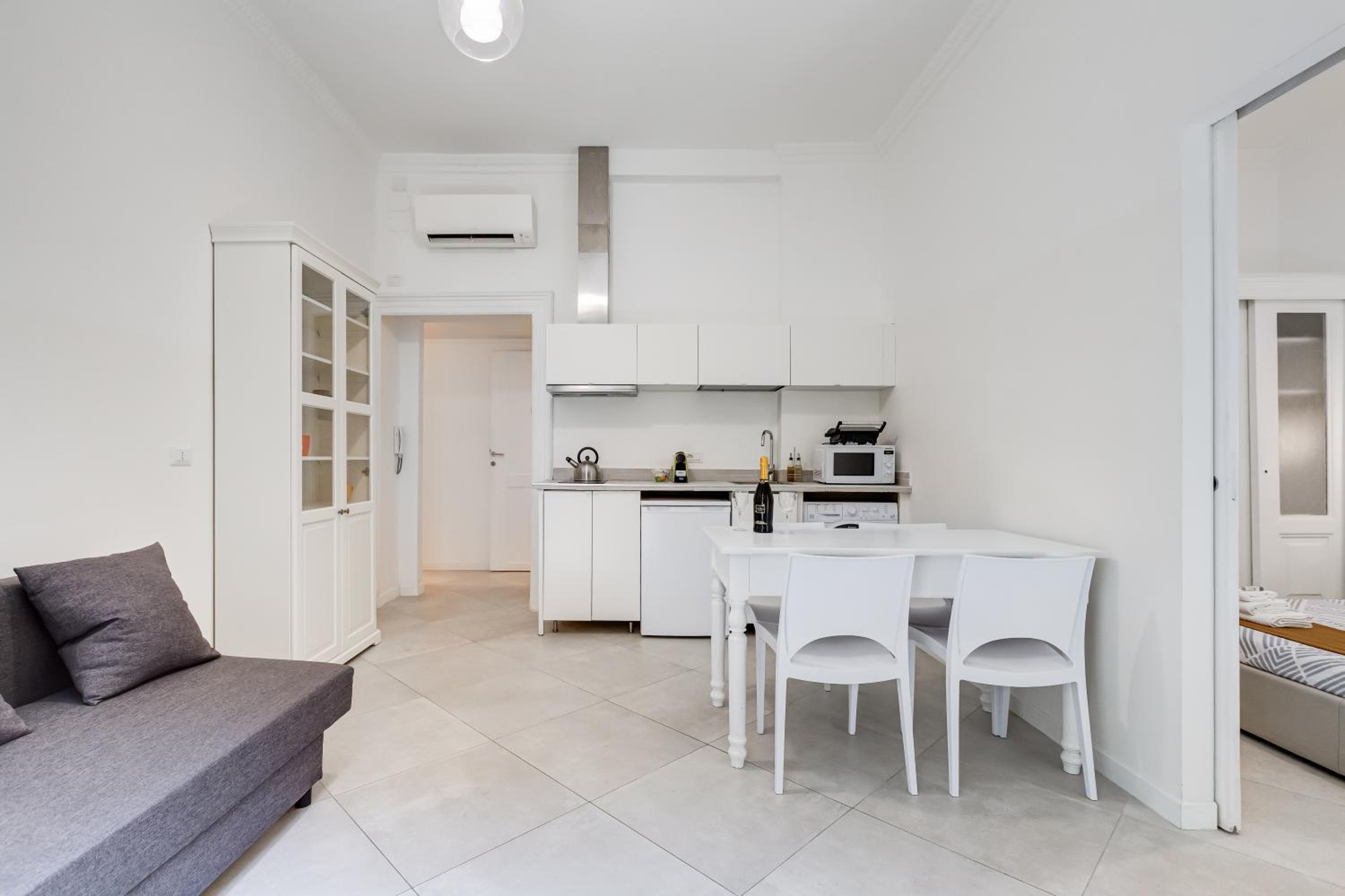 BDC Alpha & Omega in Monti district with 2bath