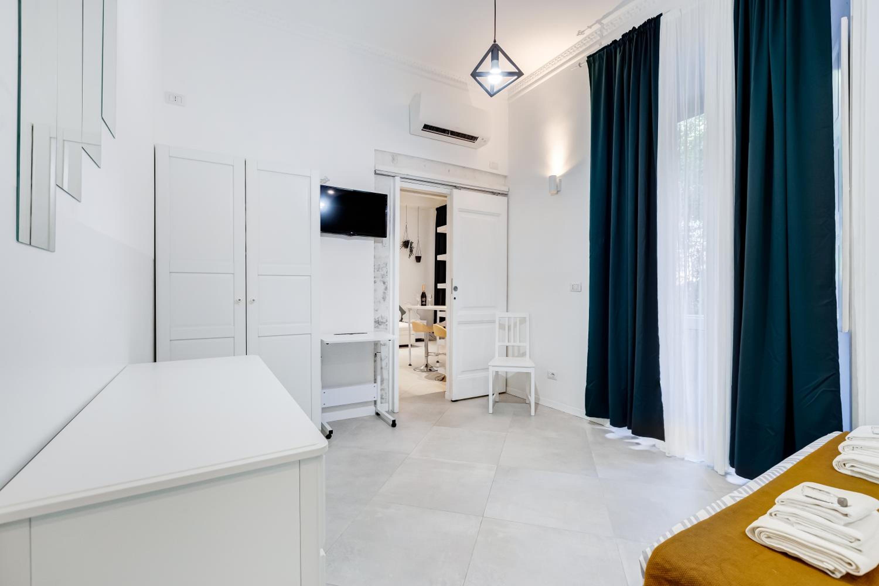 BDC Alpha & Omega in Monti district with 2bath