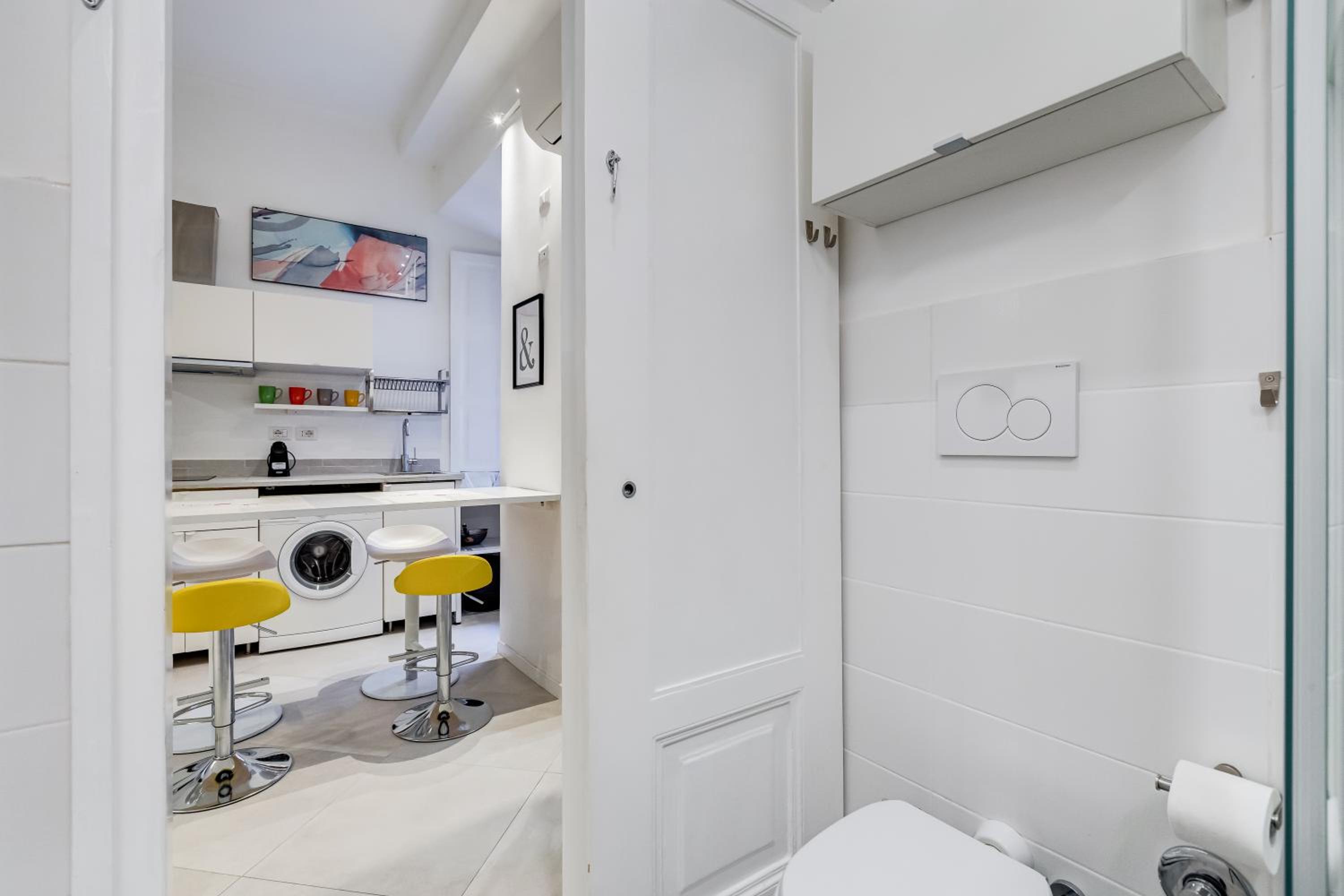 BDC Alpha & Omega in Monti district with 2bath