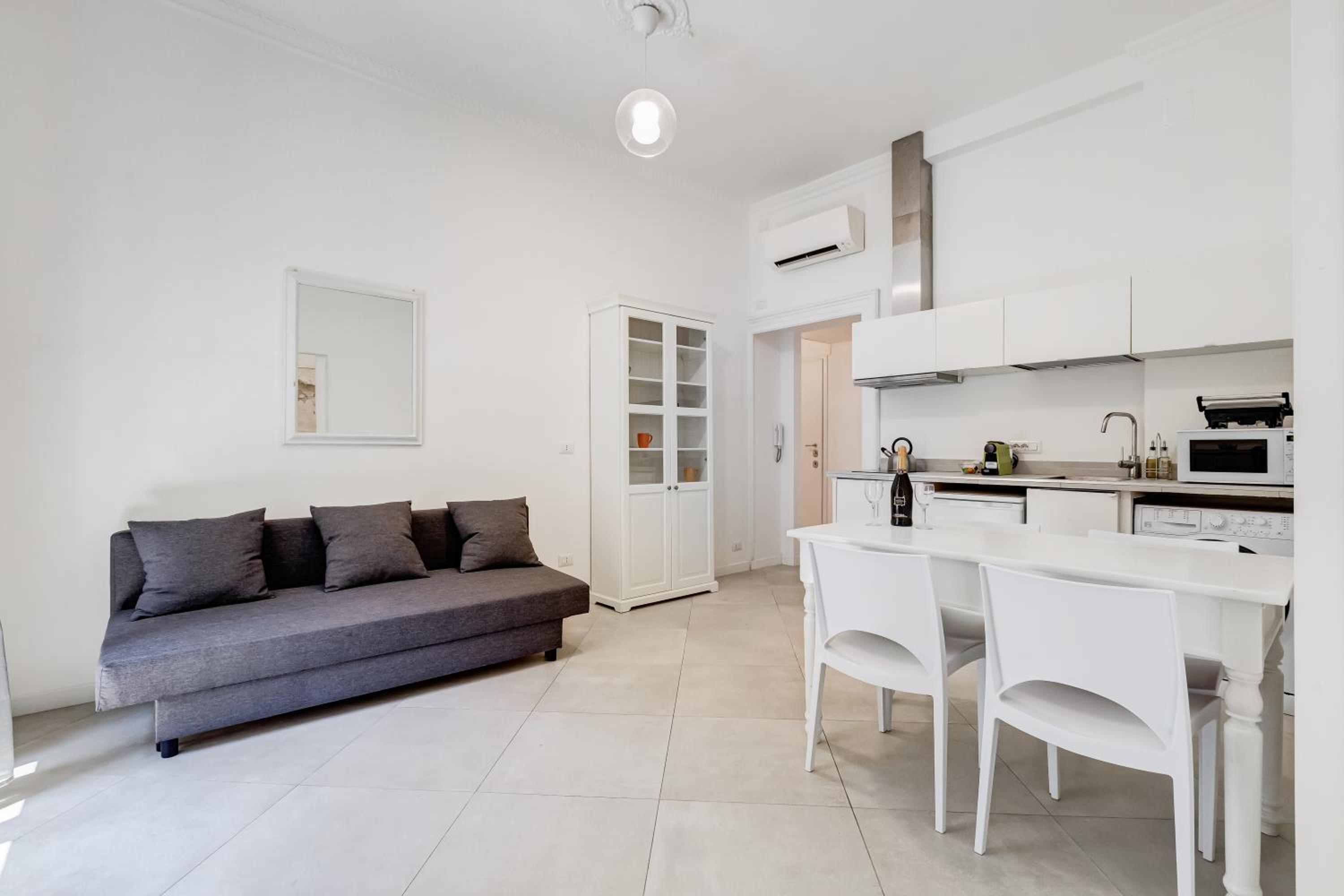 BDC Alpha & Omega in Monti district with 2bath