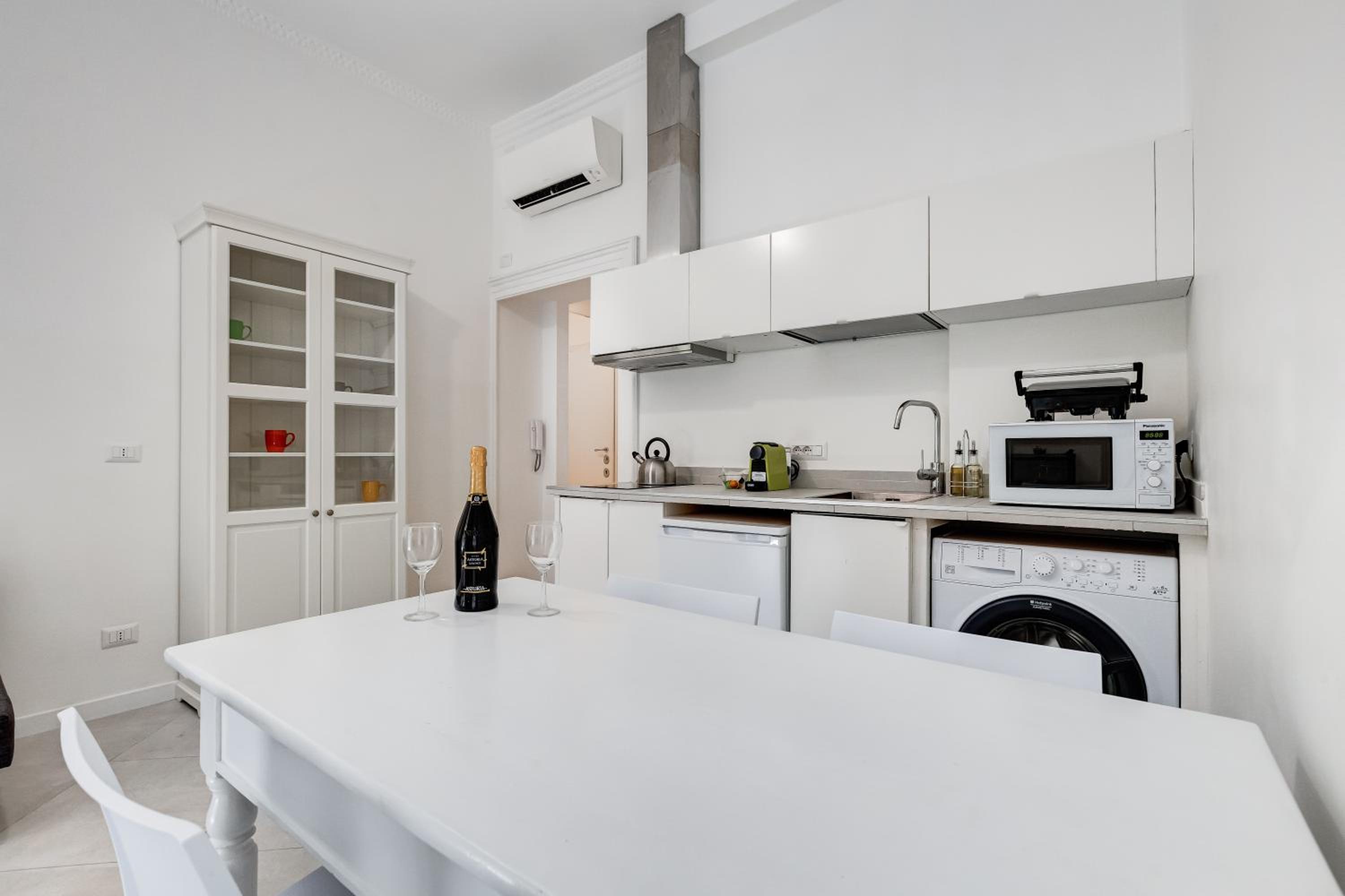 BDC Alpha & Omega in Monti district with 2bath