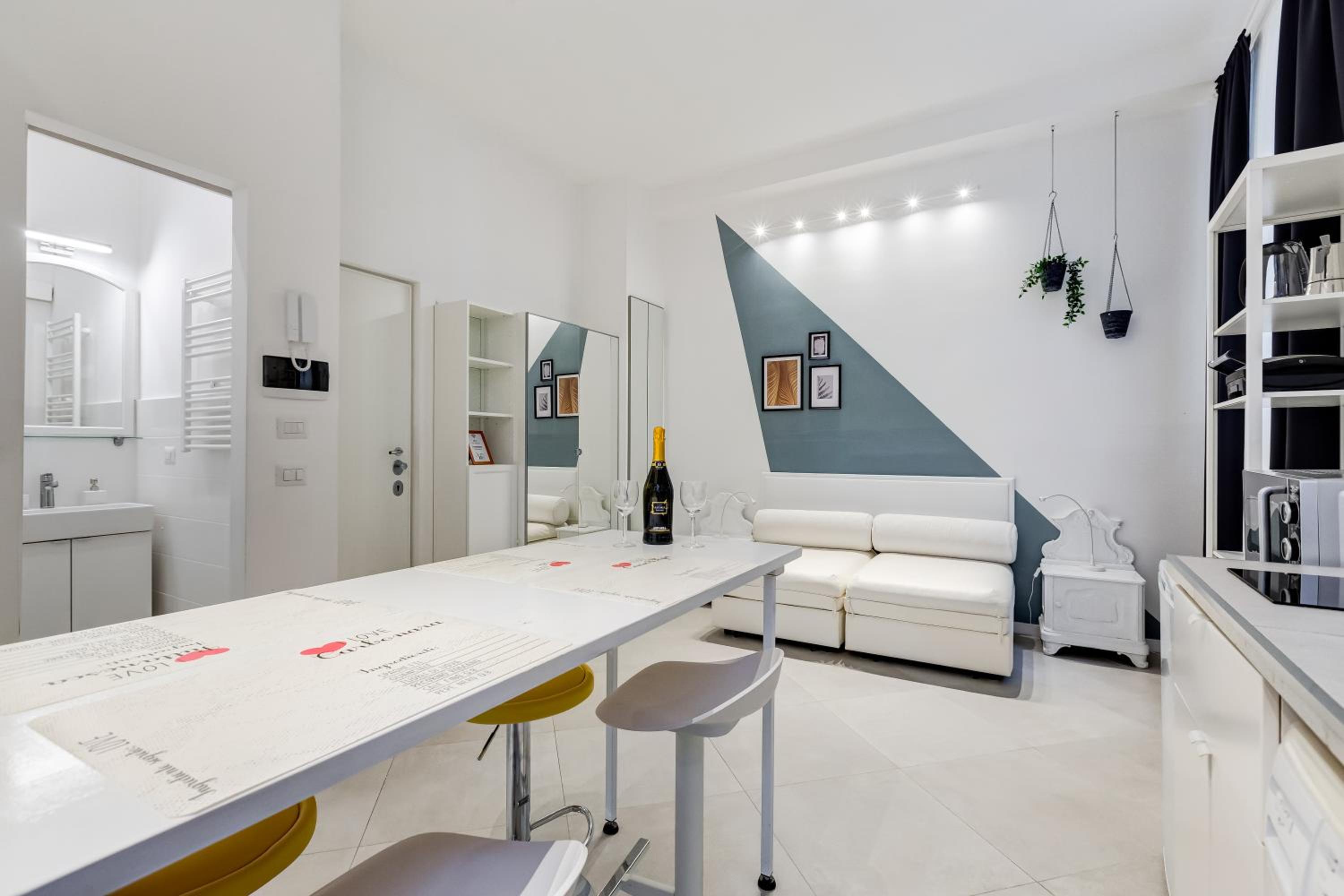BDC Alpha & Omega in Monti district with 2bath