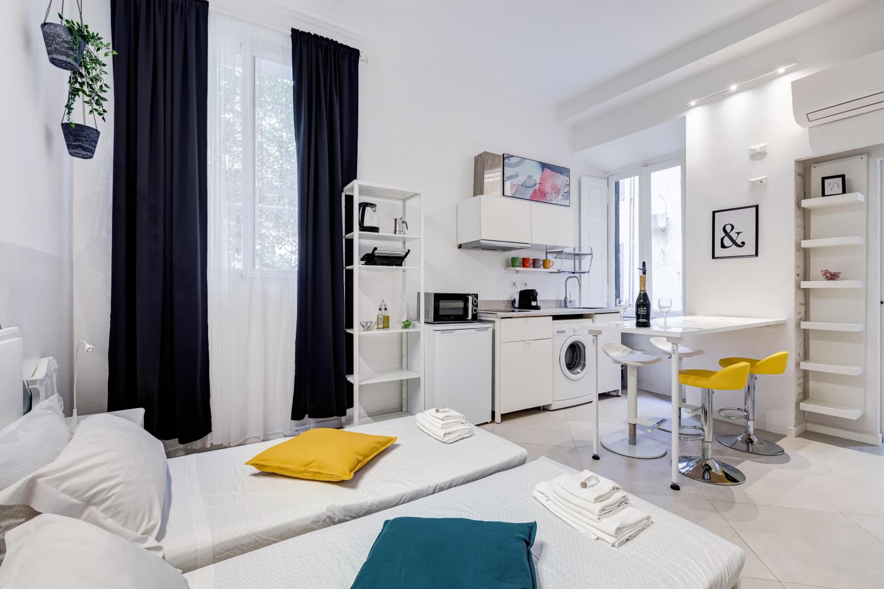 BDC Alpha & Omega in Monti district with 2bath
