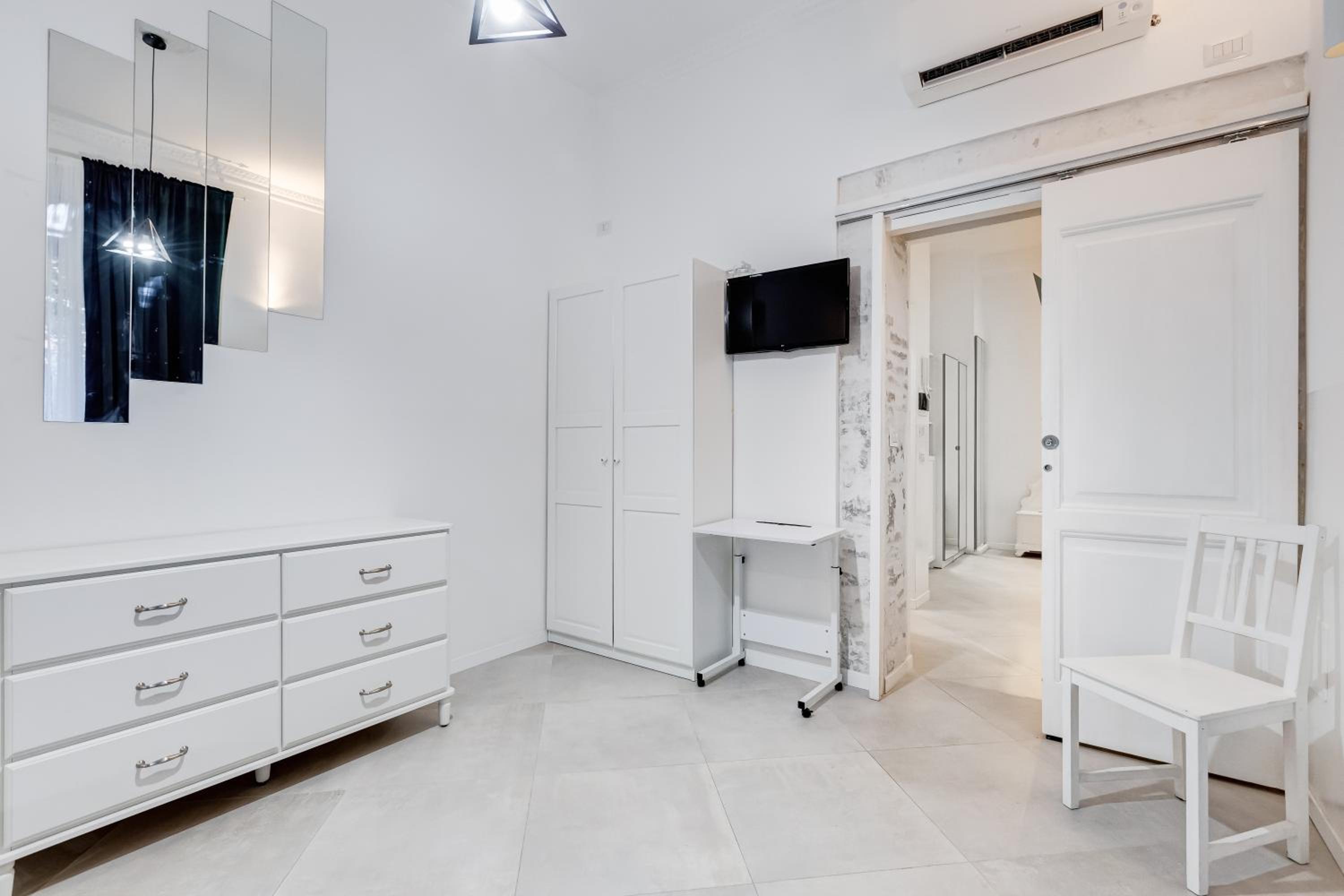 BDC Alpha & Omega in Monti district with 2bath