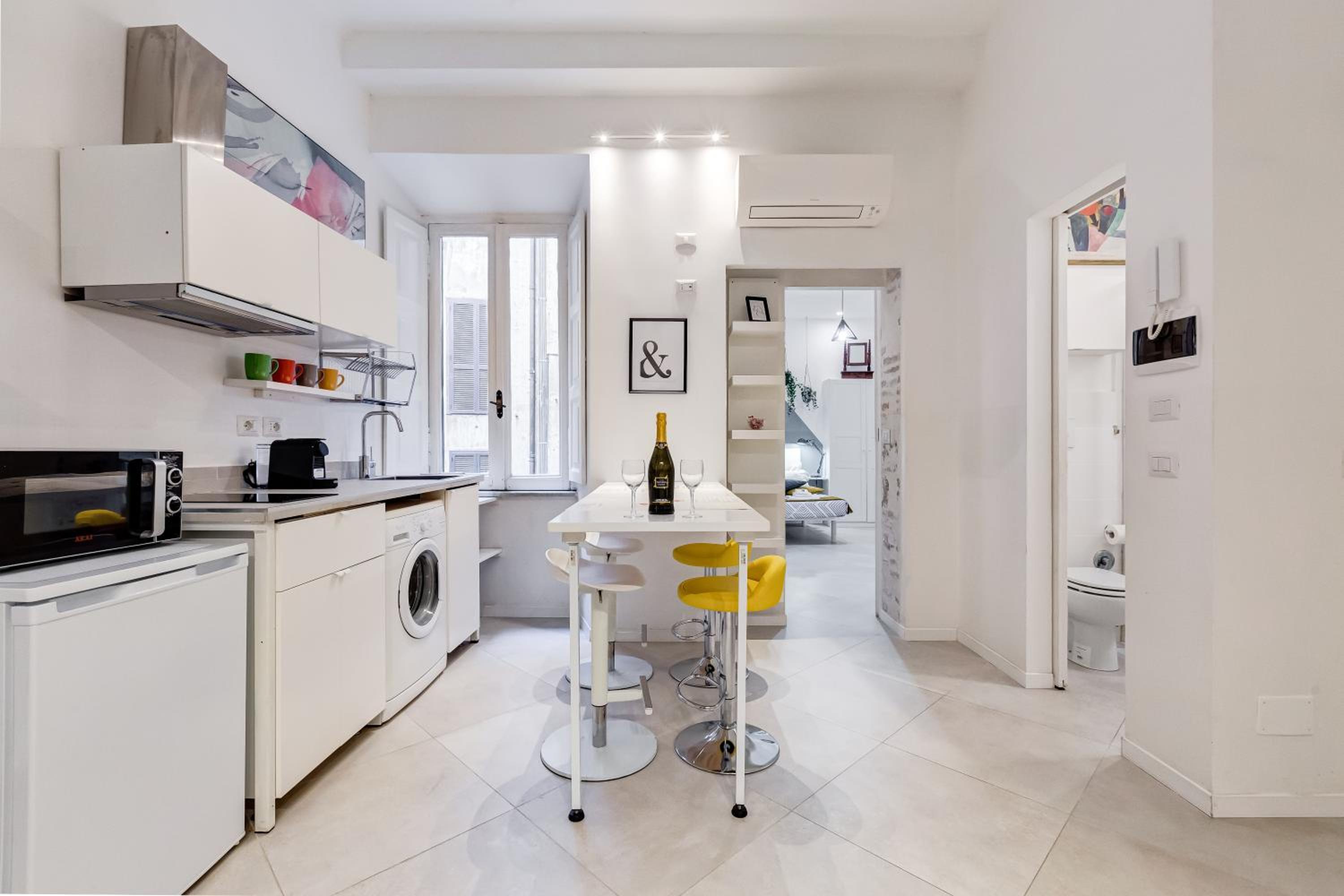 BDC Alpha & Omega in Monti district with 2bath